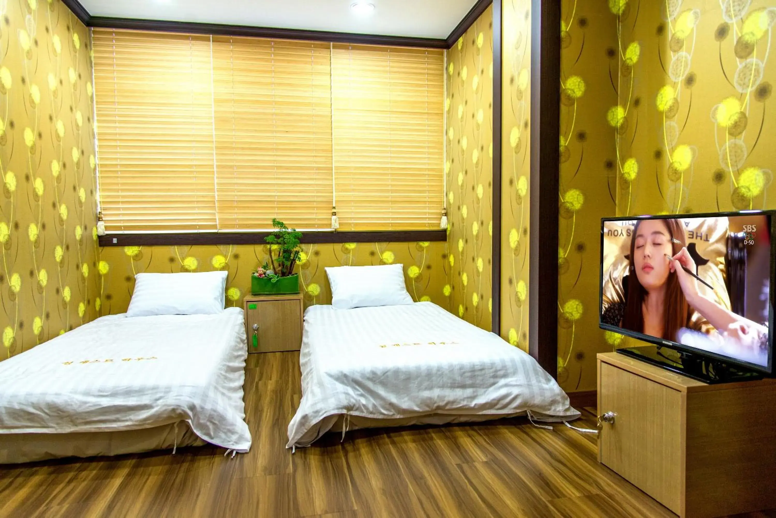 Standard Twin Room in Seom Guesthouse Standard Twin Room in Seom Guesthouse