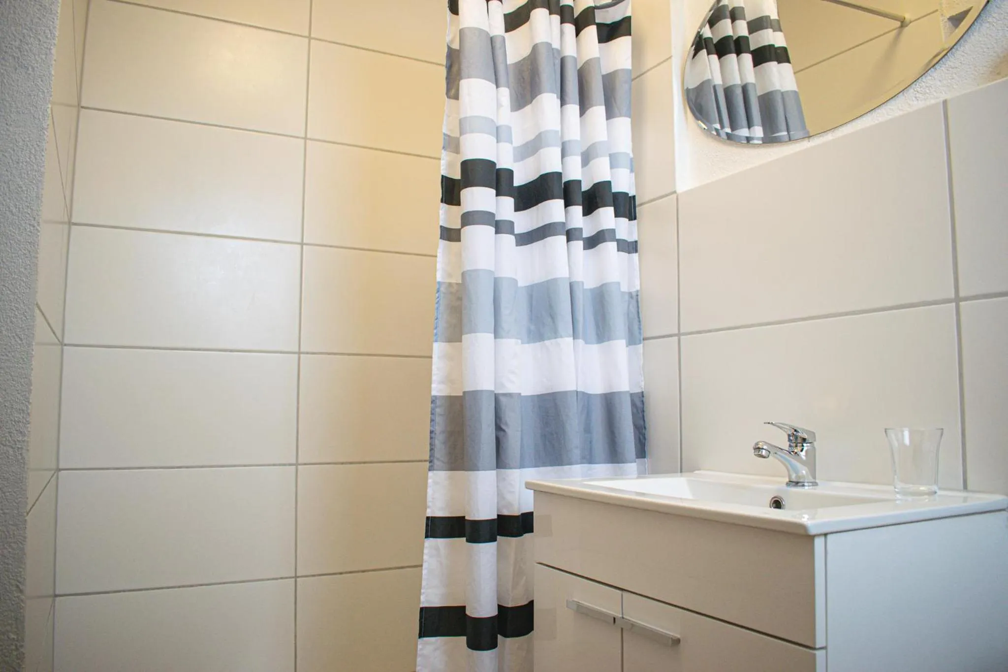 Shower in Hotel Malixerhof