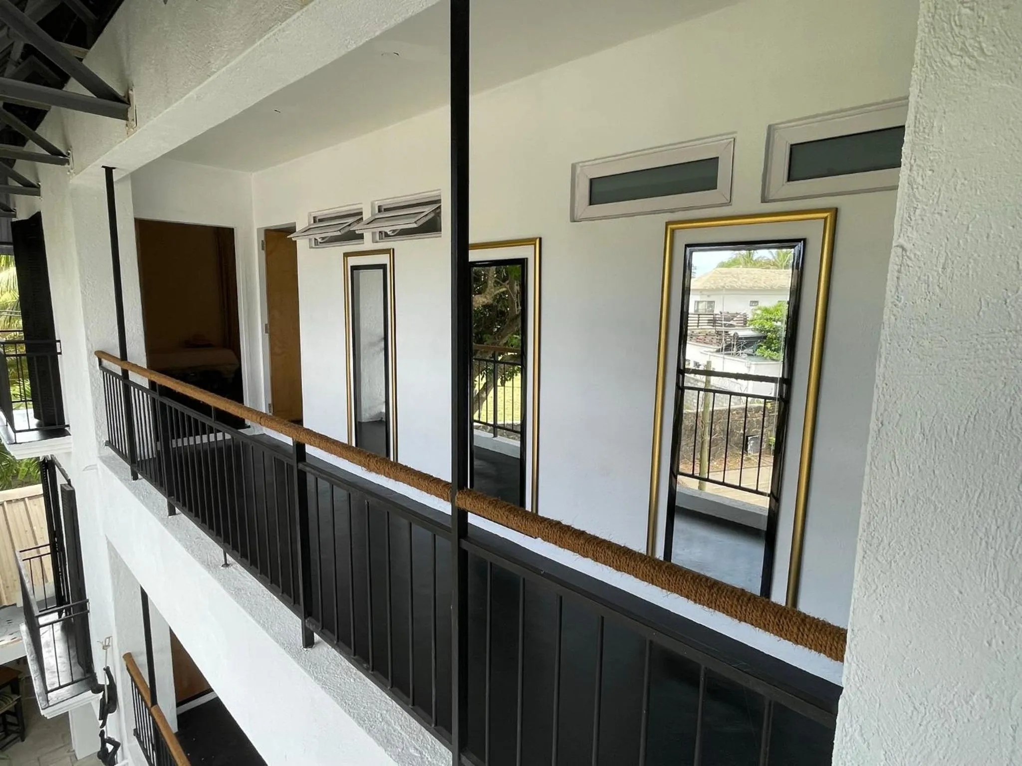 Balcony/Terrace in Cosy Guest House Sous le Badamier