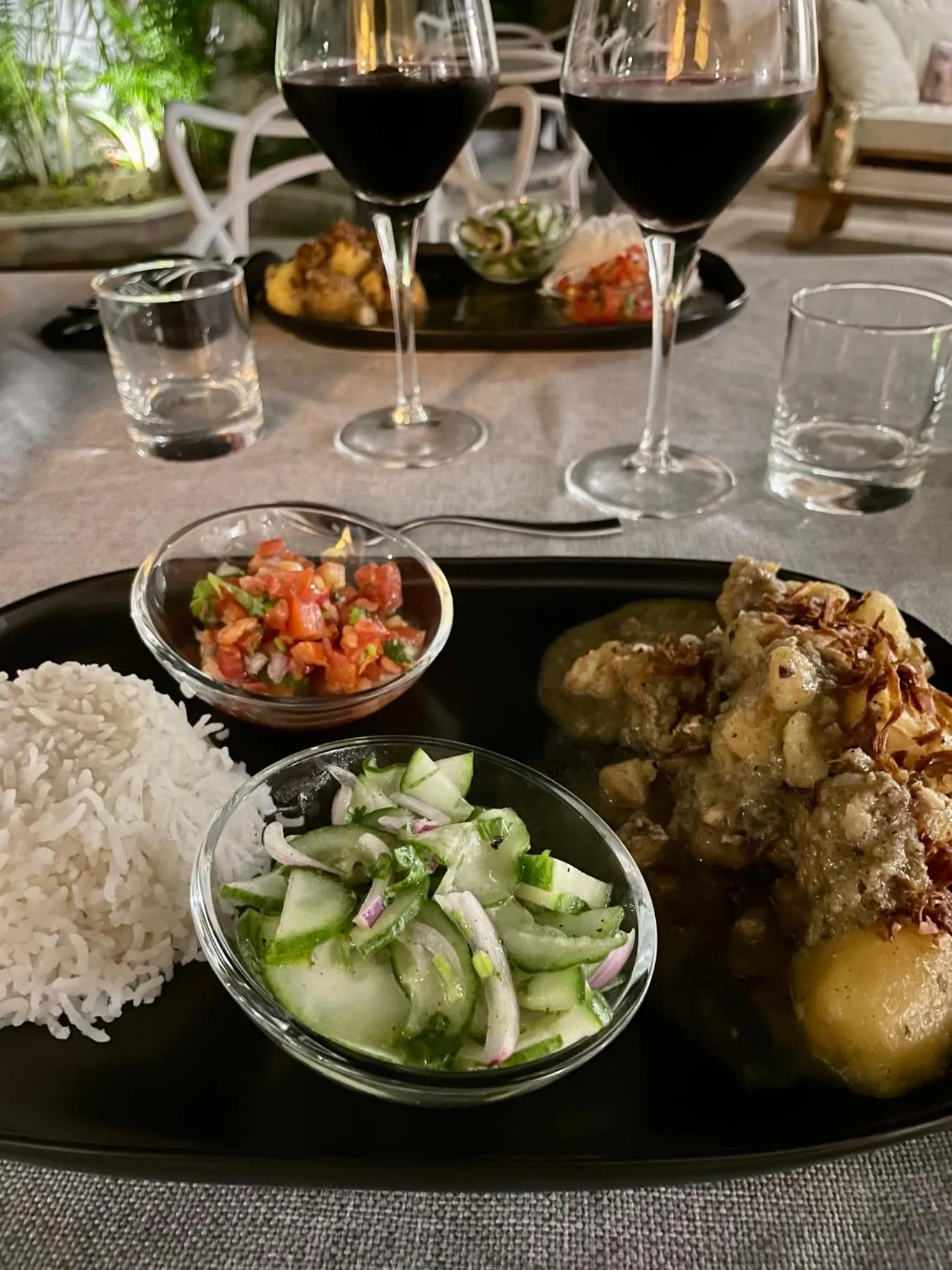 Restaurant/places to eat in Cosy Guest House Sous le Badamier