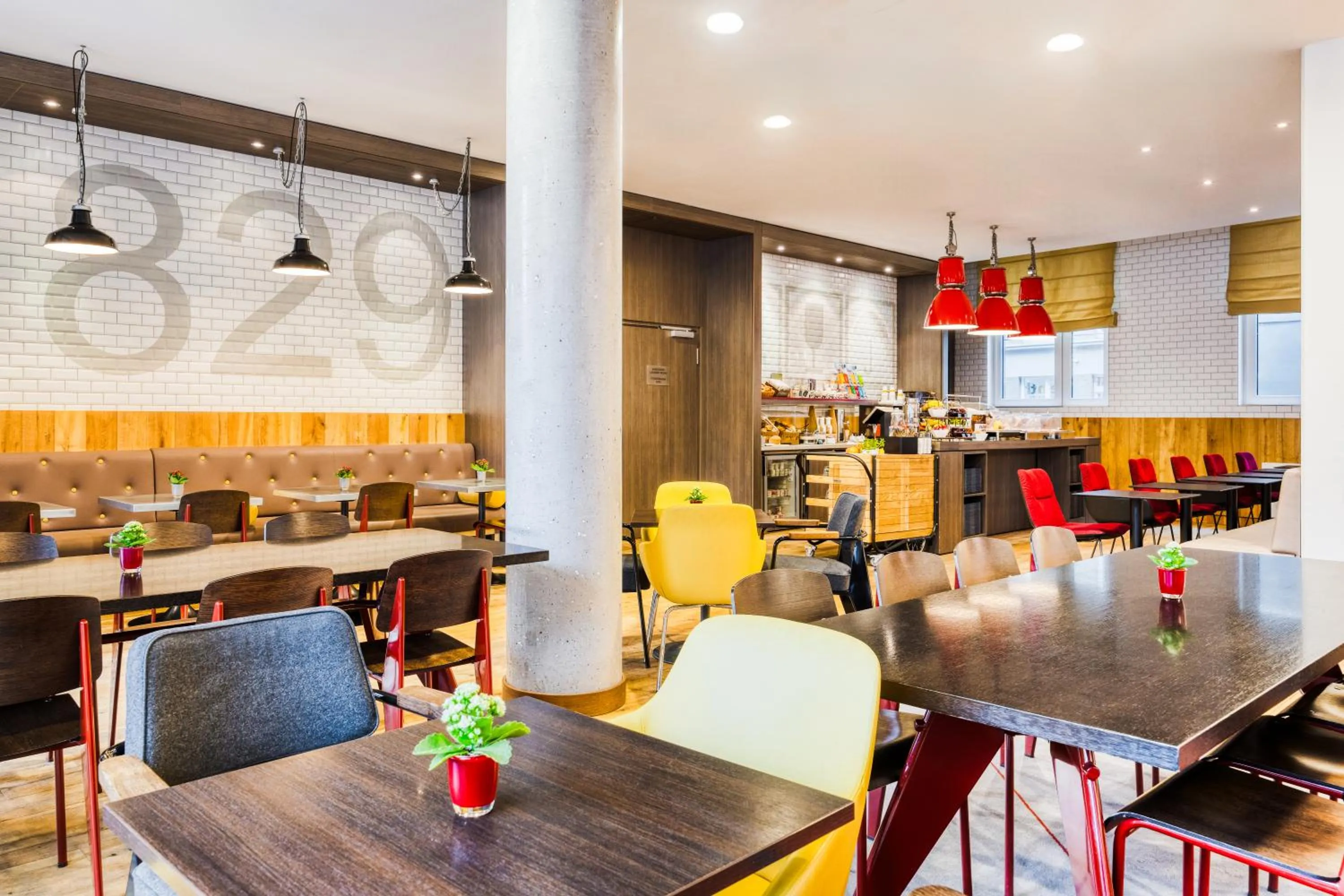 Breakfast in Citadines Michel Hamburg