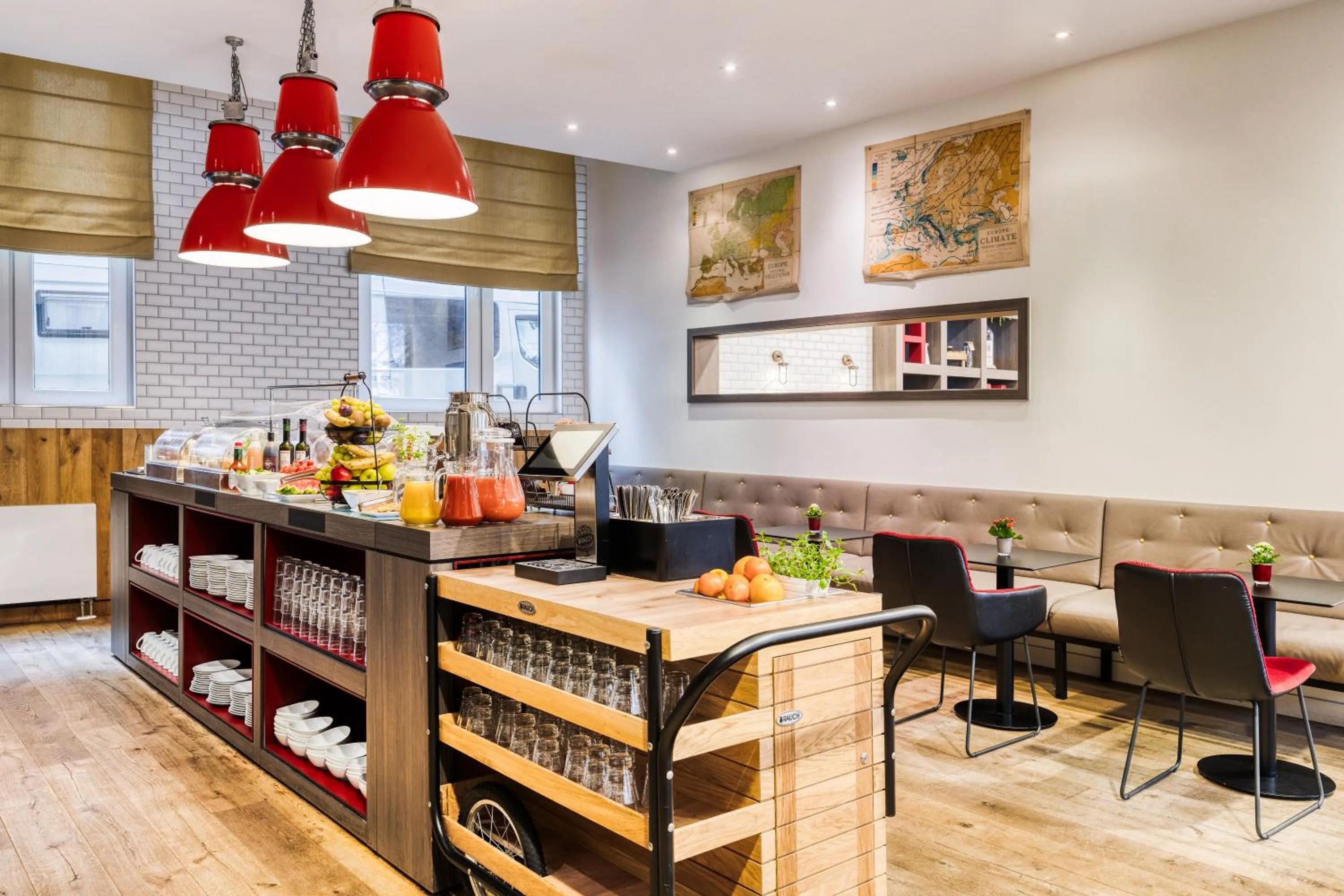 Continental breakfast in Citadines Michel Hamburg