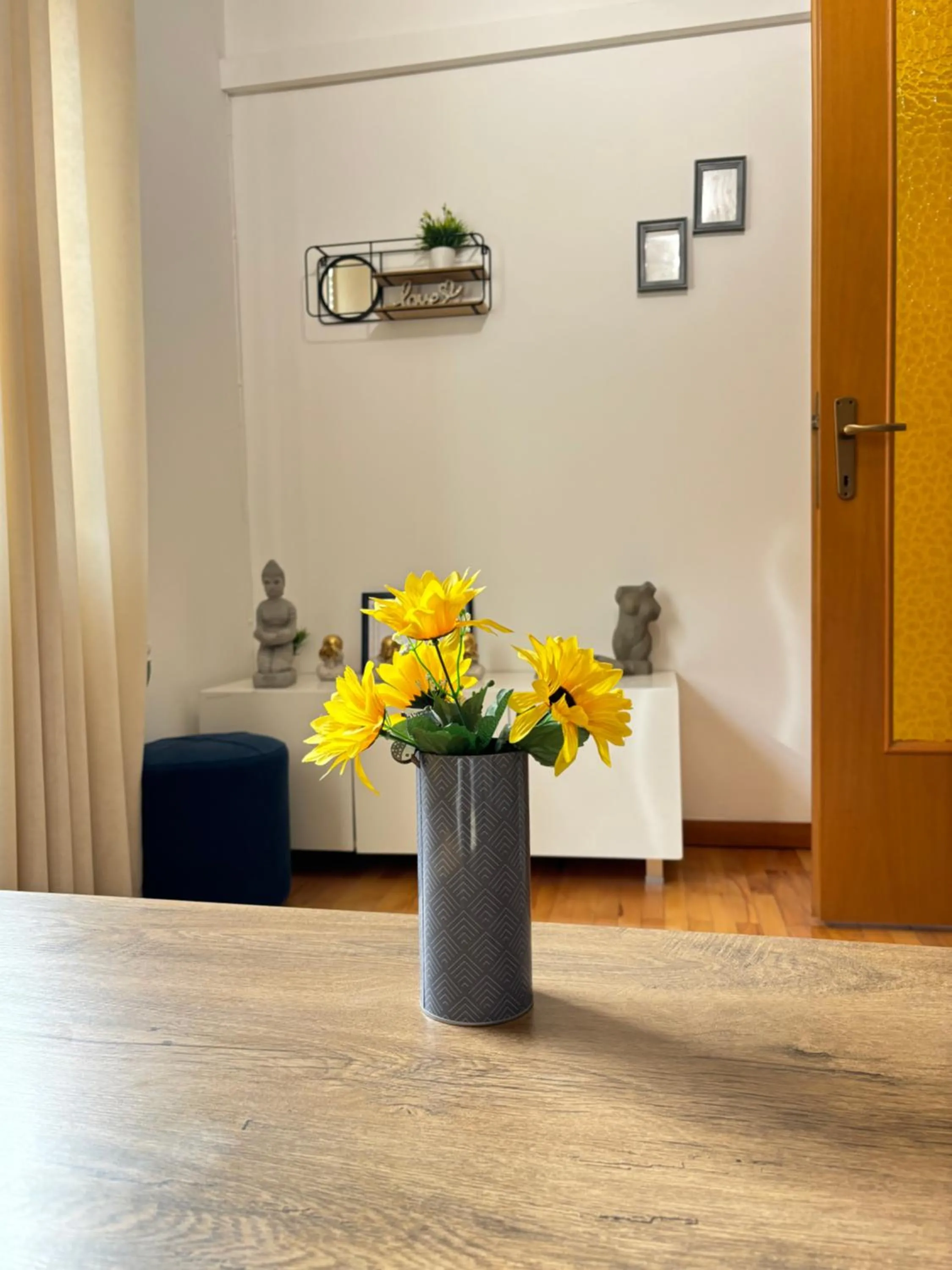 Budget Retreat Tirana & Studios