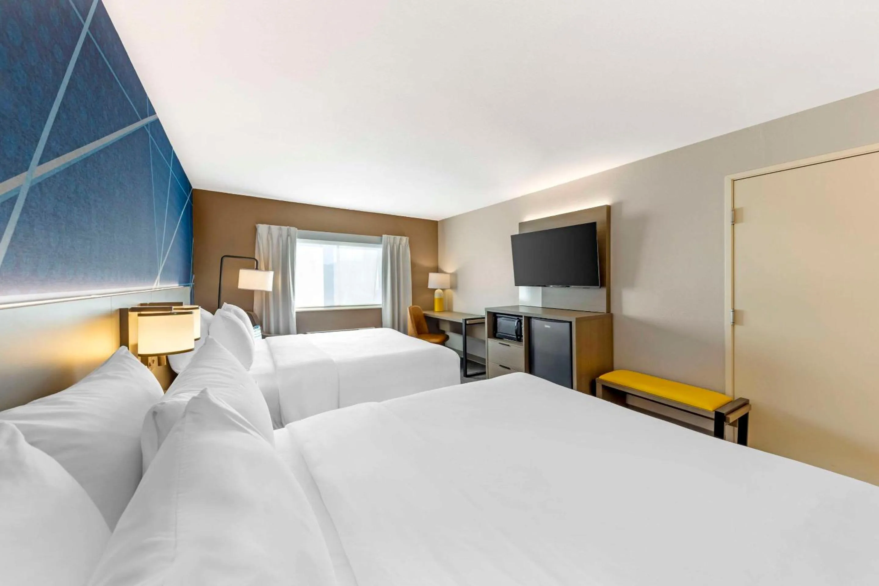 Bedroom, Bed in Comfort Inn & Suites Oklahoma City North - Quail Springs