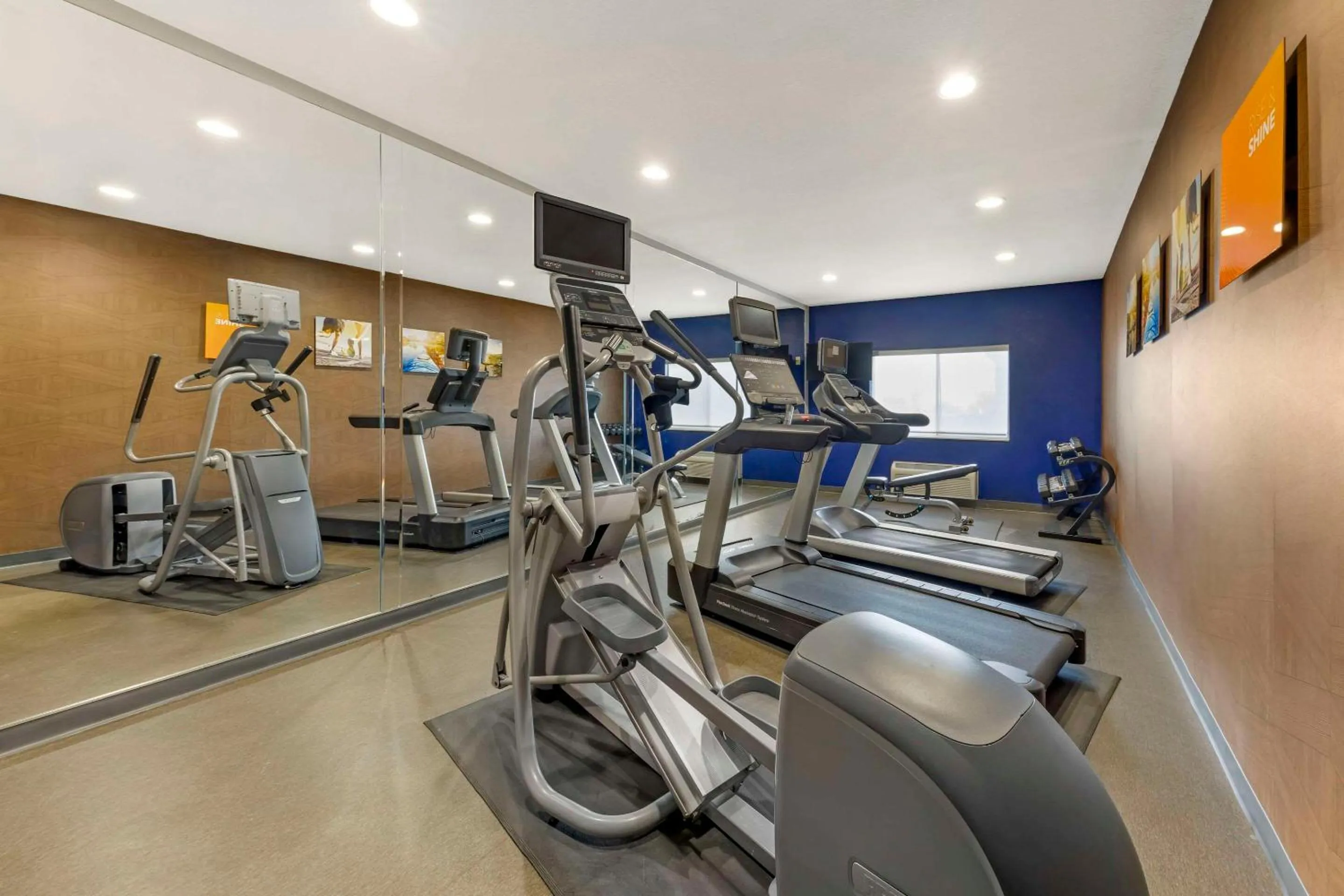 Fitness centre/facilities in Comfort Inn & Suites Oklahoma City North - Quail Springs