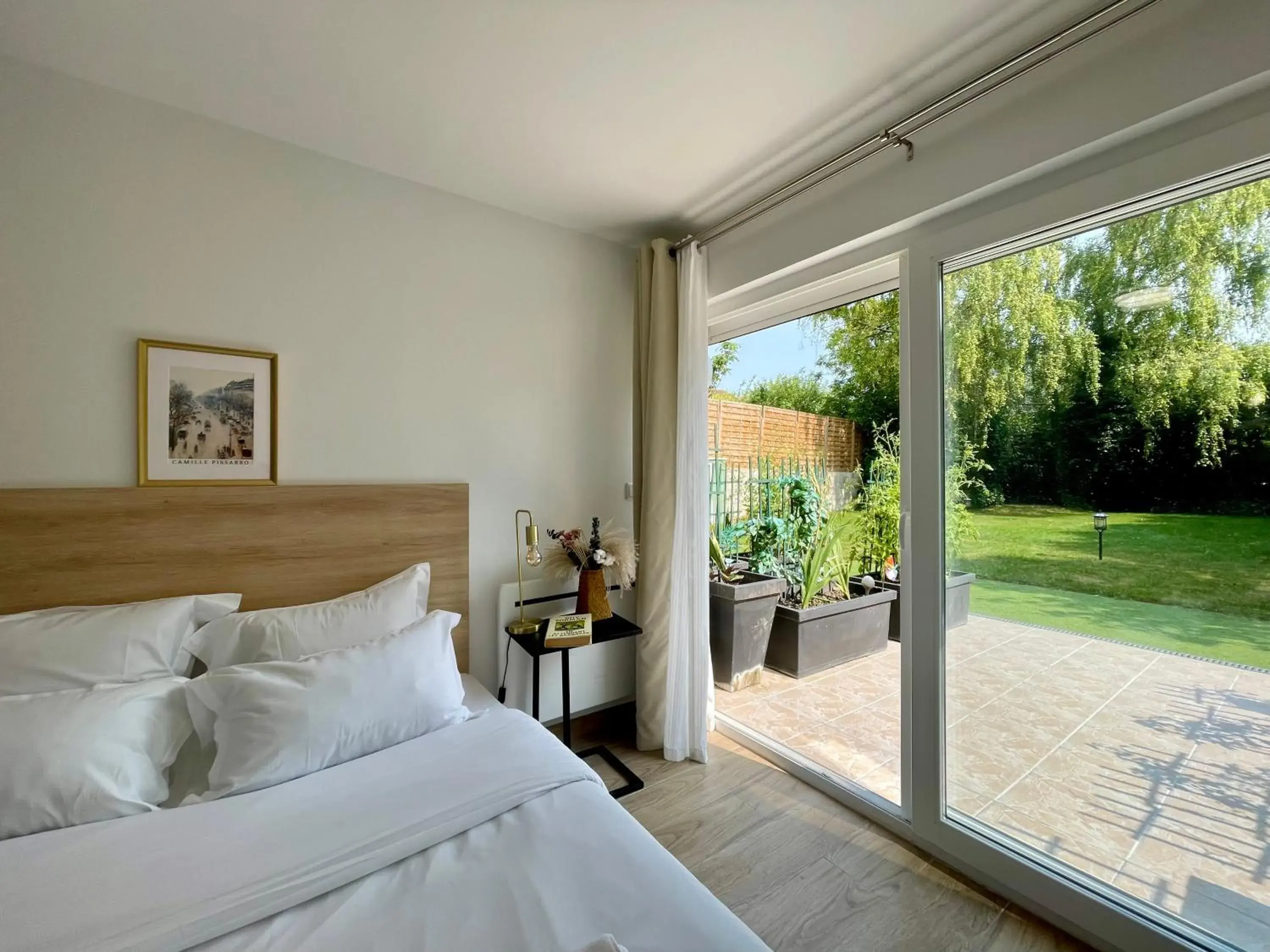 Suite with Balcony in KoalaWakeup Suite with Balcony in KoalaWakeup