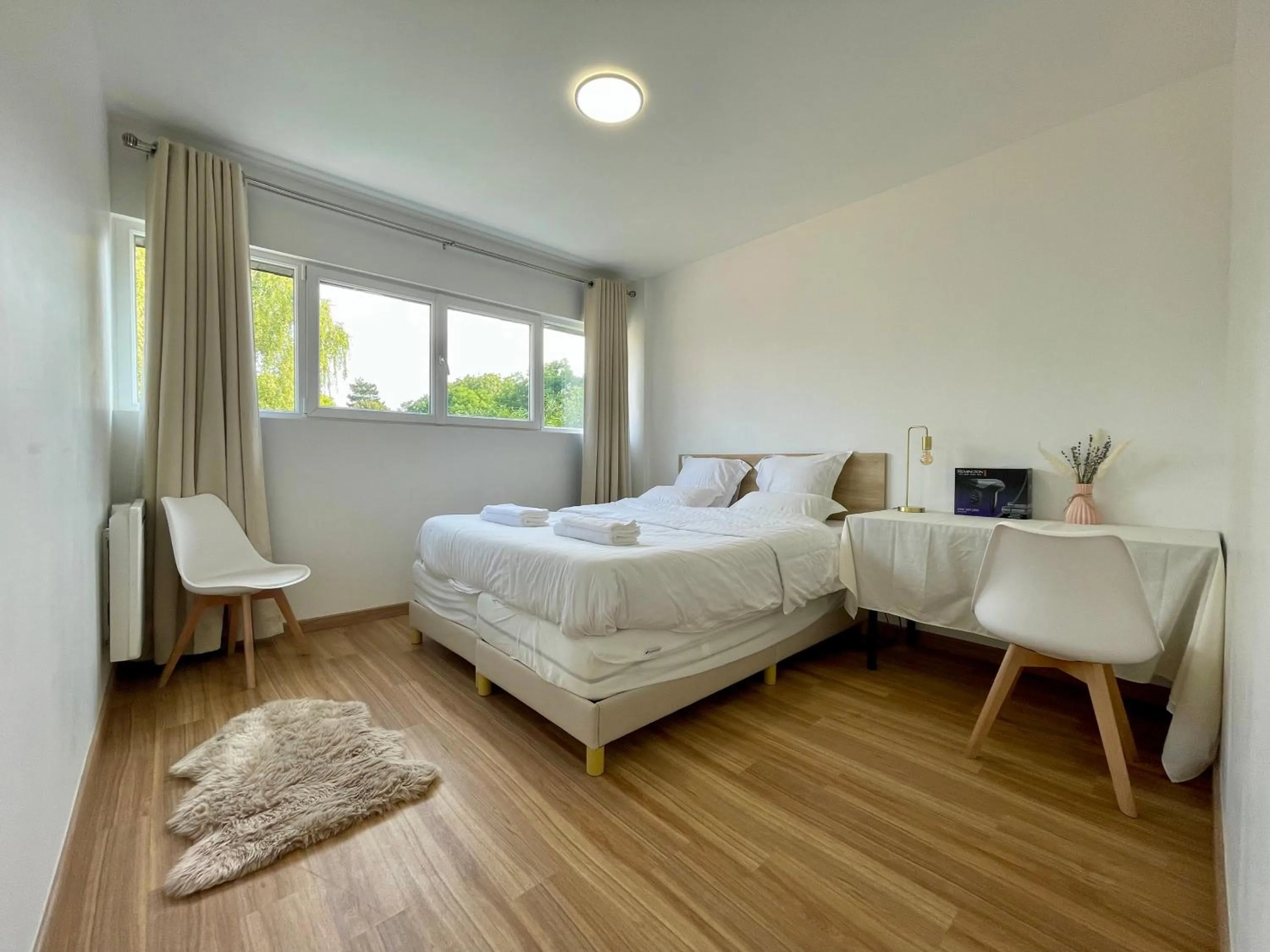 Bedroom, Bed in KoalaWakeup