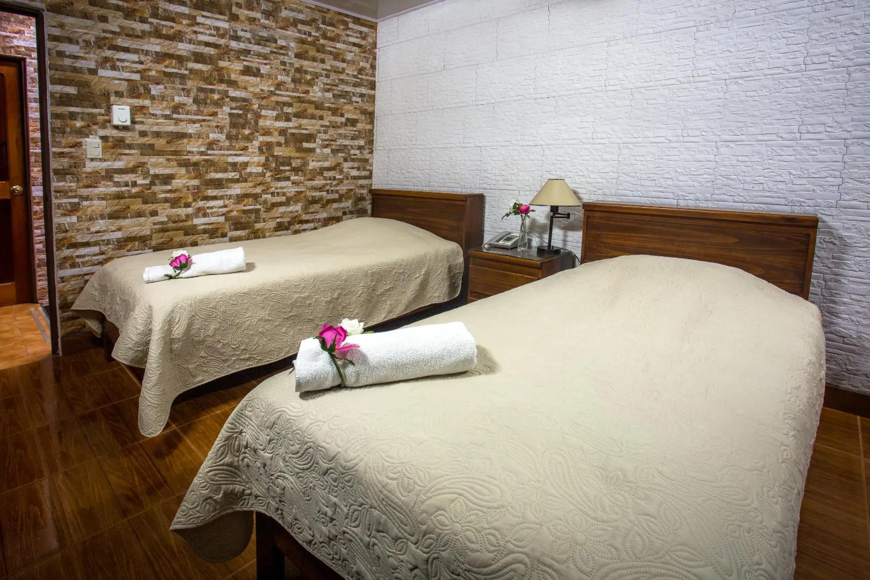 Twin Room in Boutique Hotel Casa Orquídeas Twin Room in Boutique Hotel Casa Orquídeas