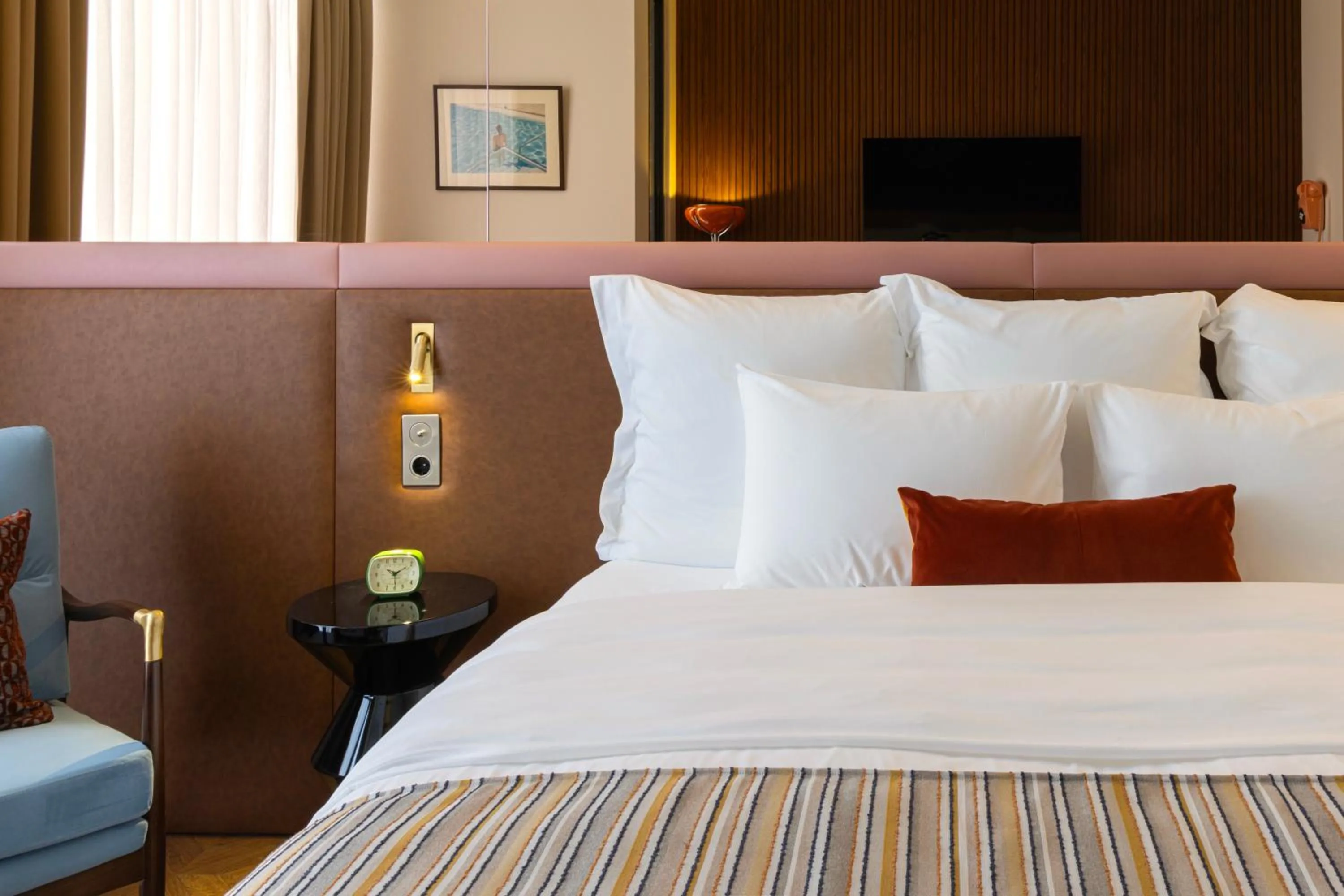 Bed in Artizan - Design Hotel