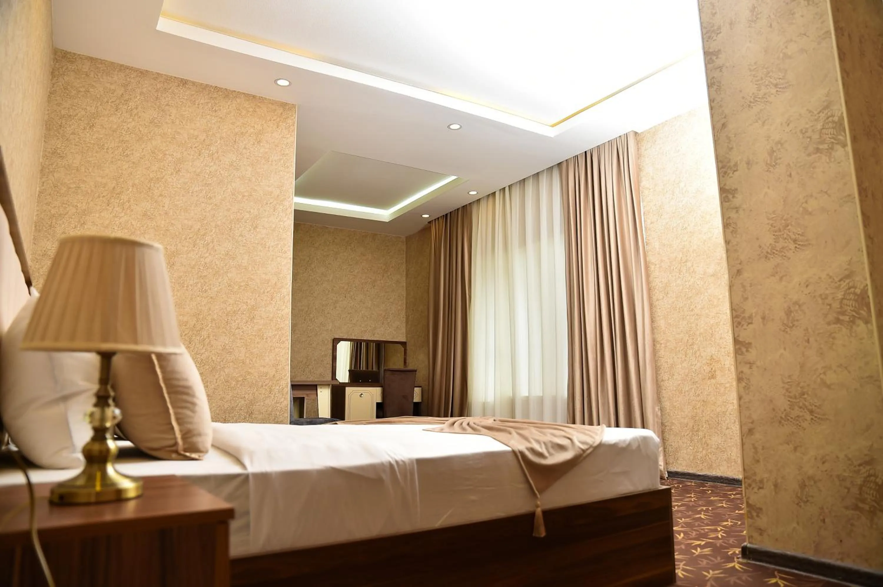 Massage, Bed in Boulevard Rigs Boutique Hotel