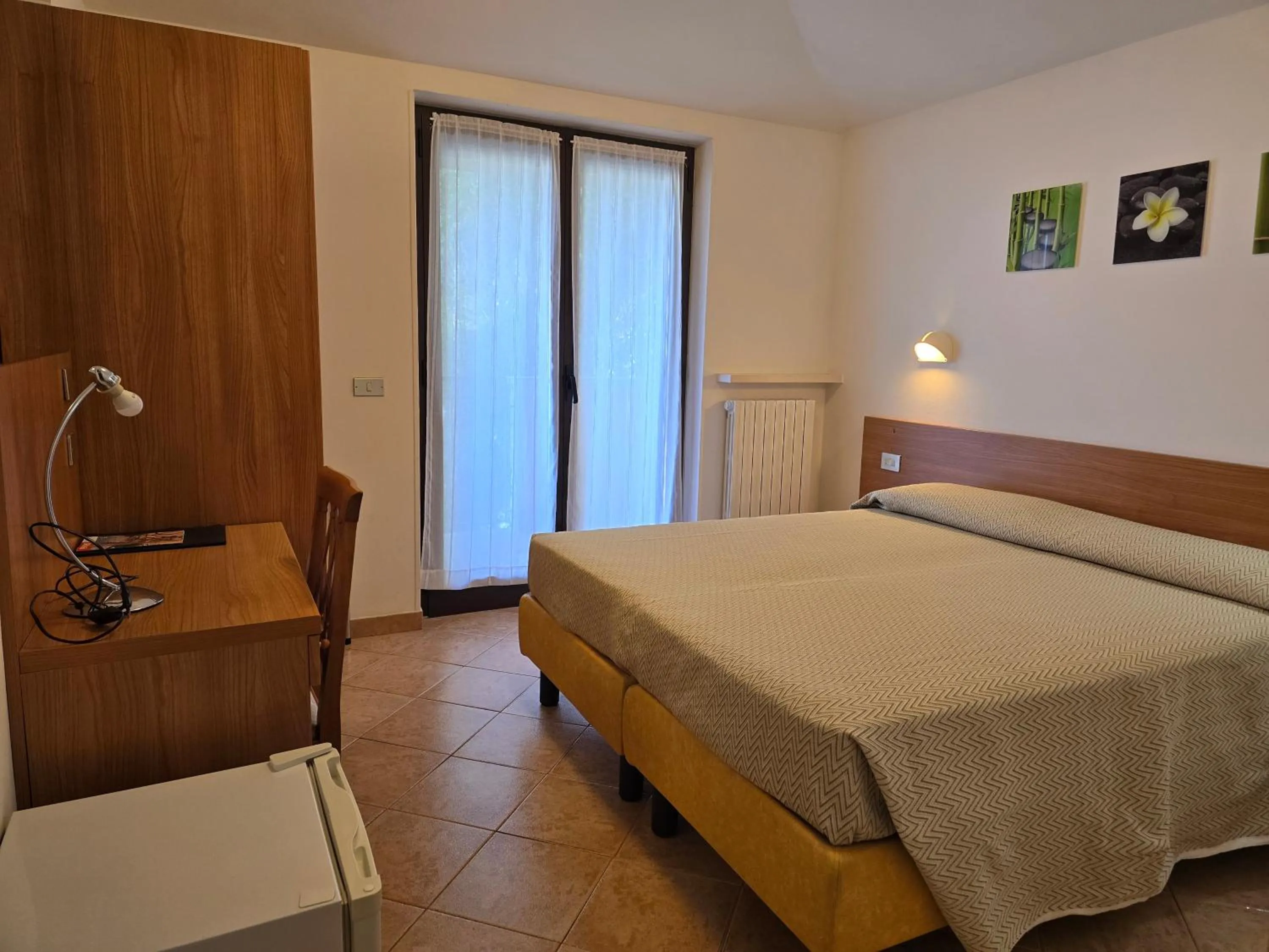 Double or Twin Room with Balcony in Hotel Pace