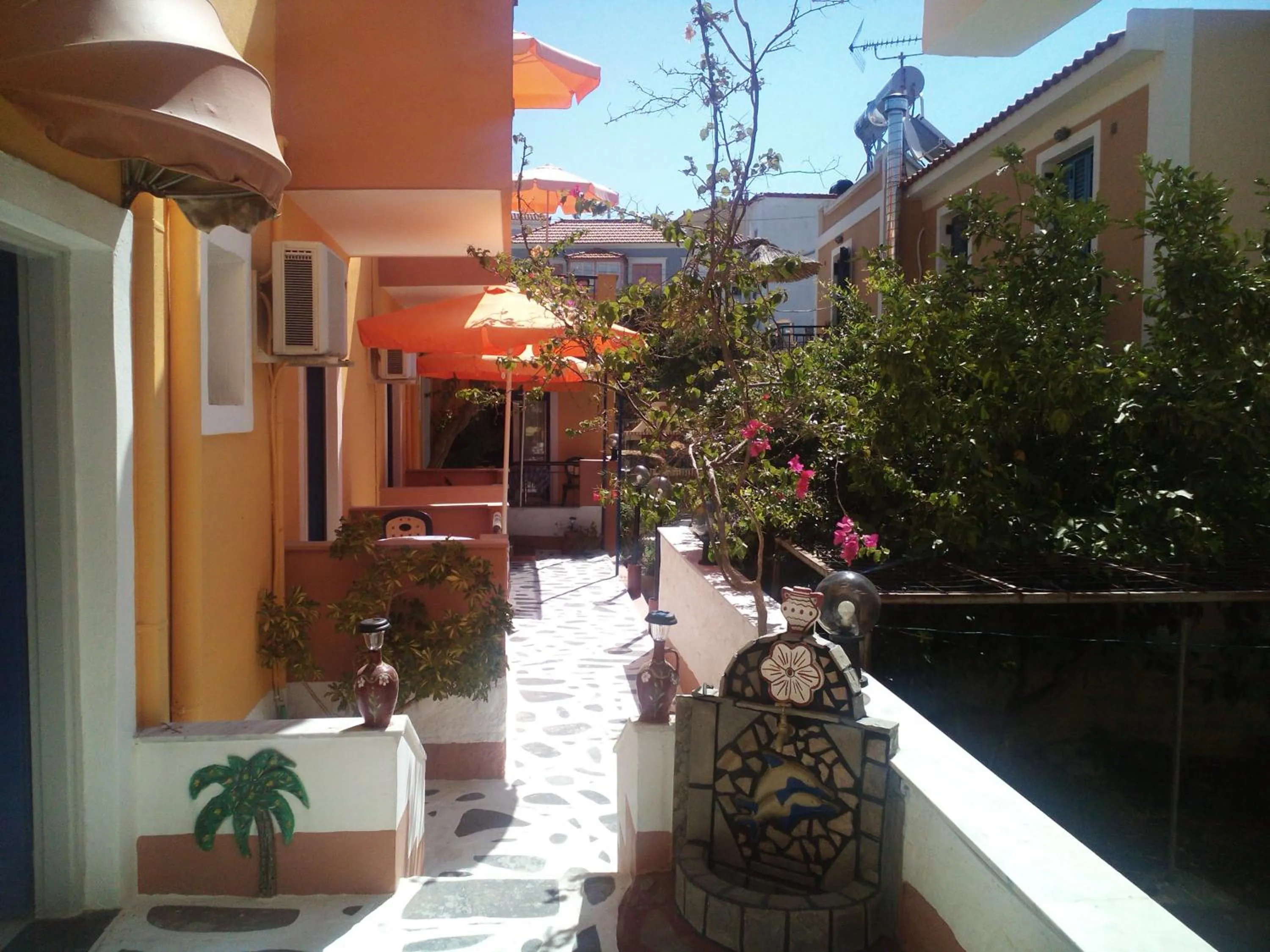 Studios Cosmopolitan