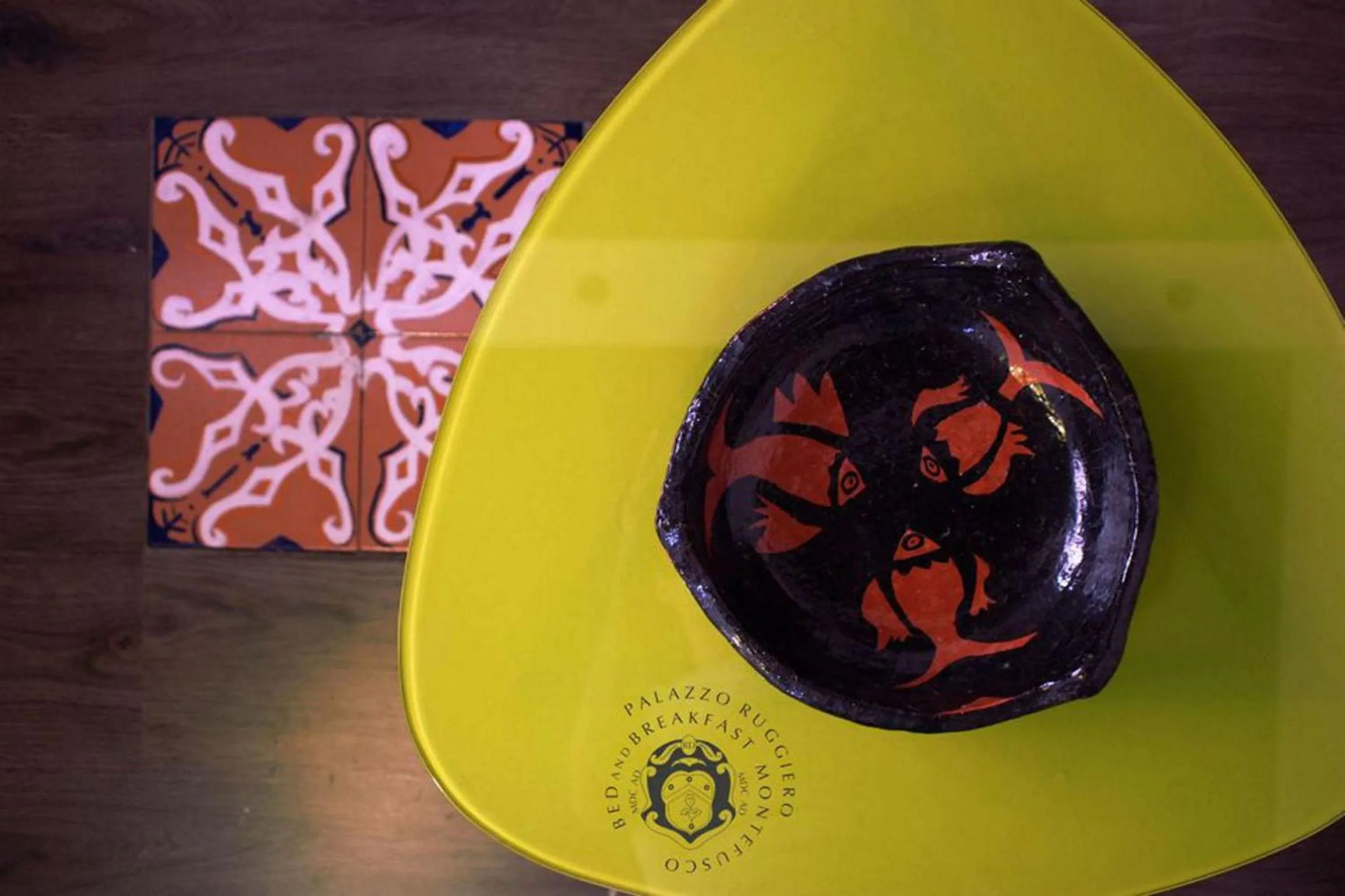 Decorative detail in Palazzo Ruggiero