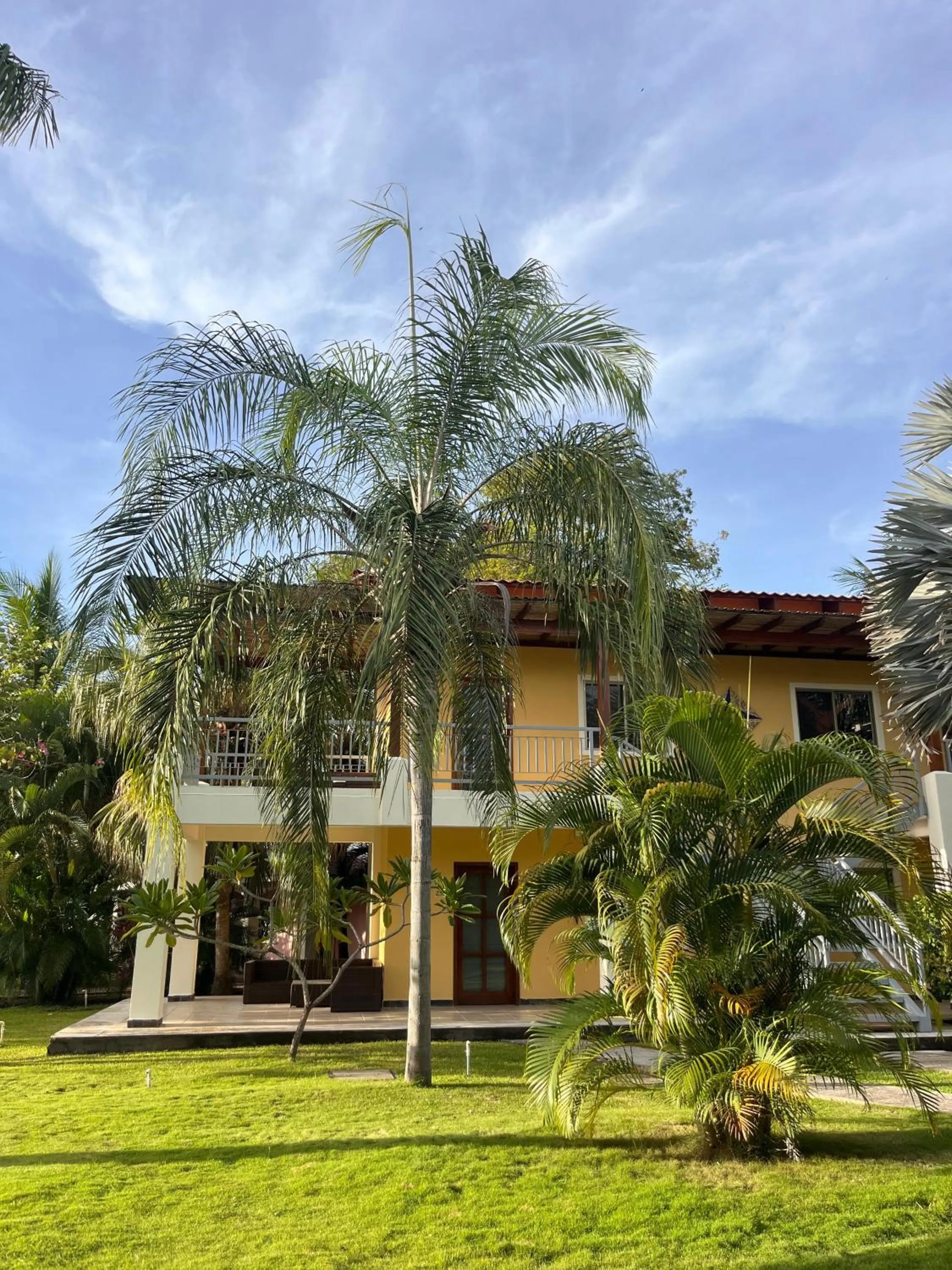 Property building in Sueño al Mar Residence & Hotel