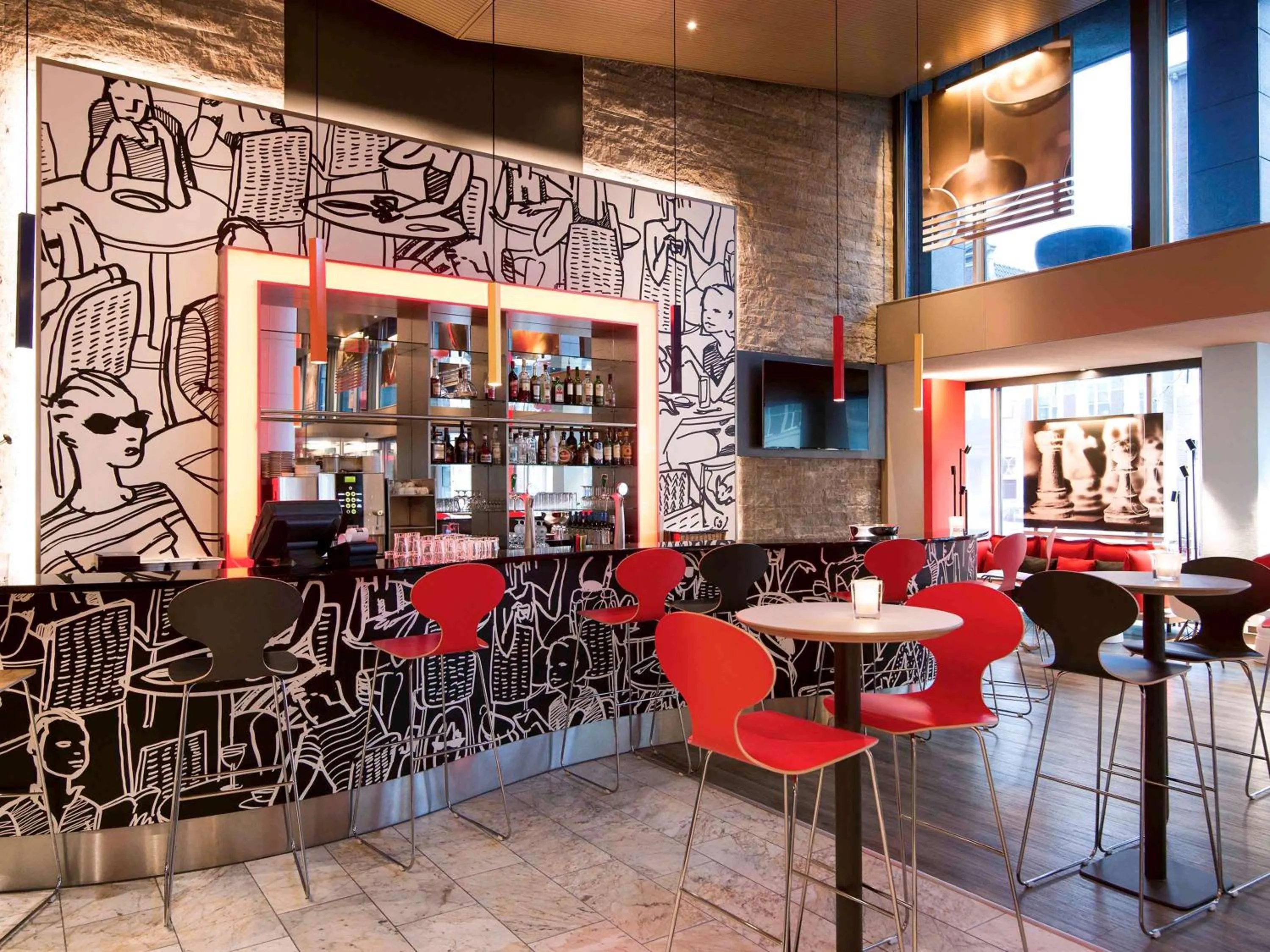 Lounge or bar in ibis Den Haag City Centre