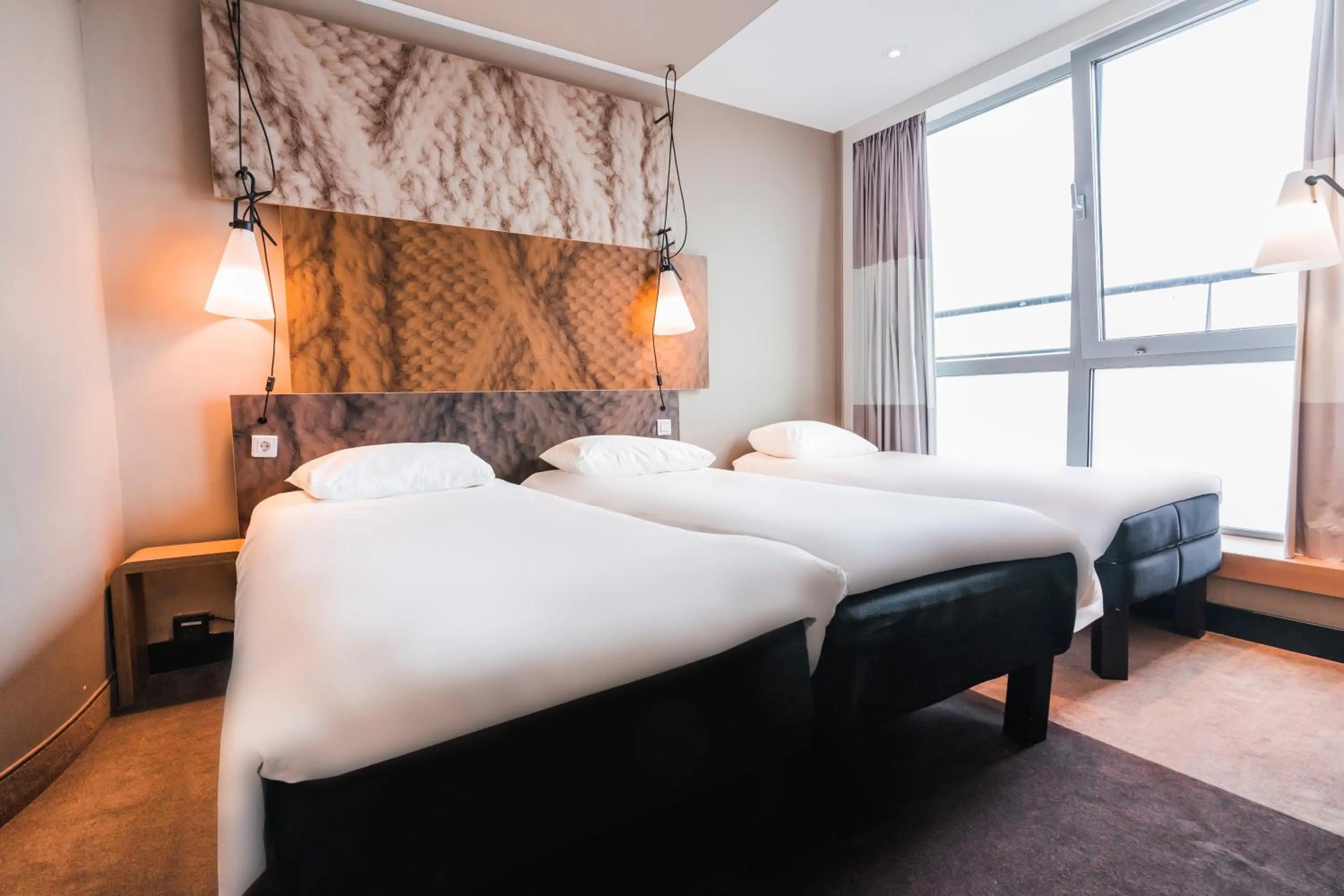 Bed in ibis Den Haag City Centre