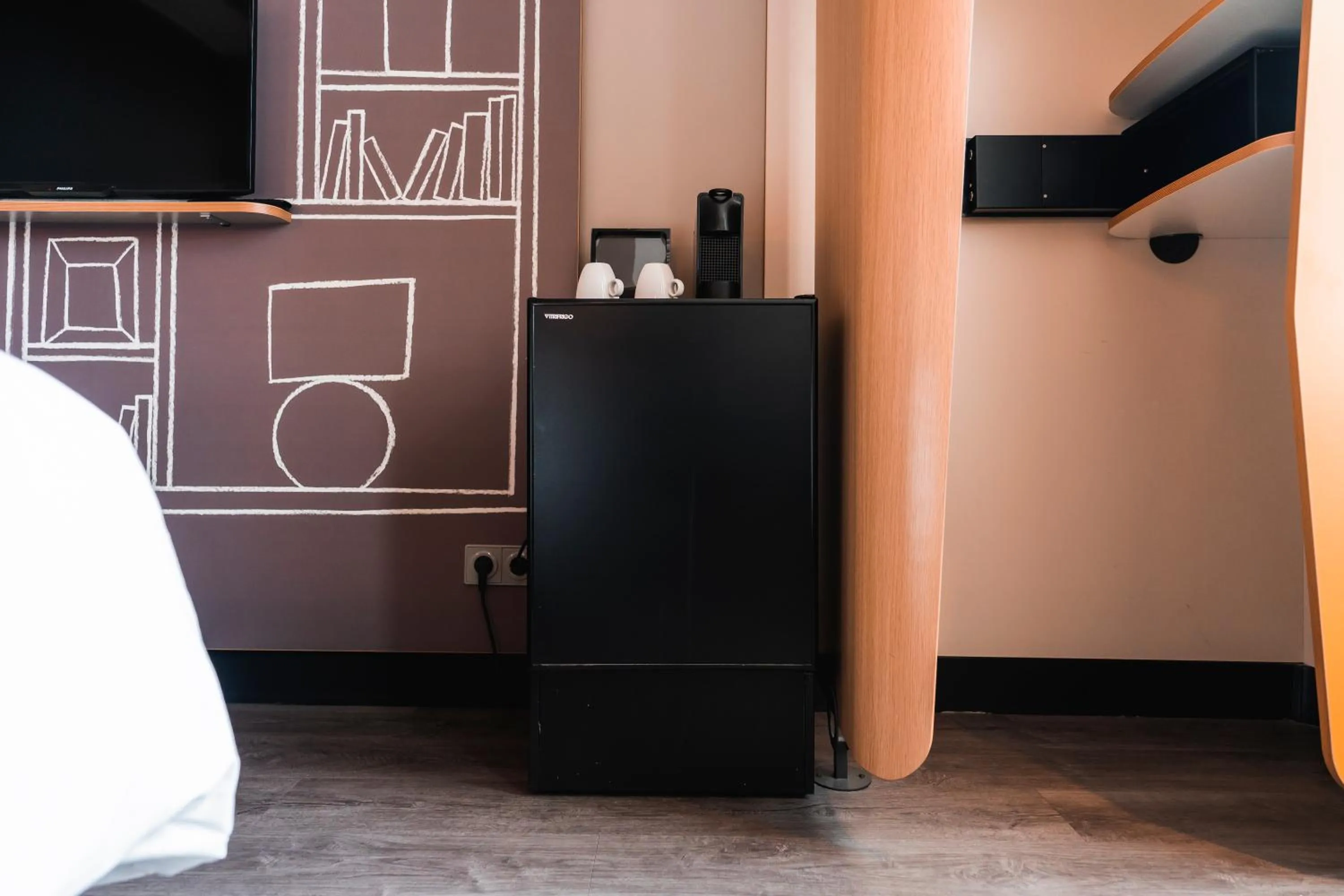 Coffee/tea facilities, Bed in ibis Den Haag City Centre