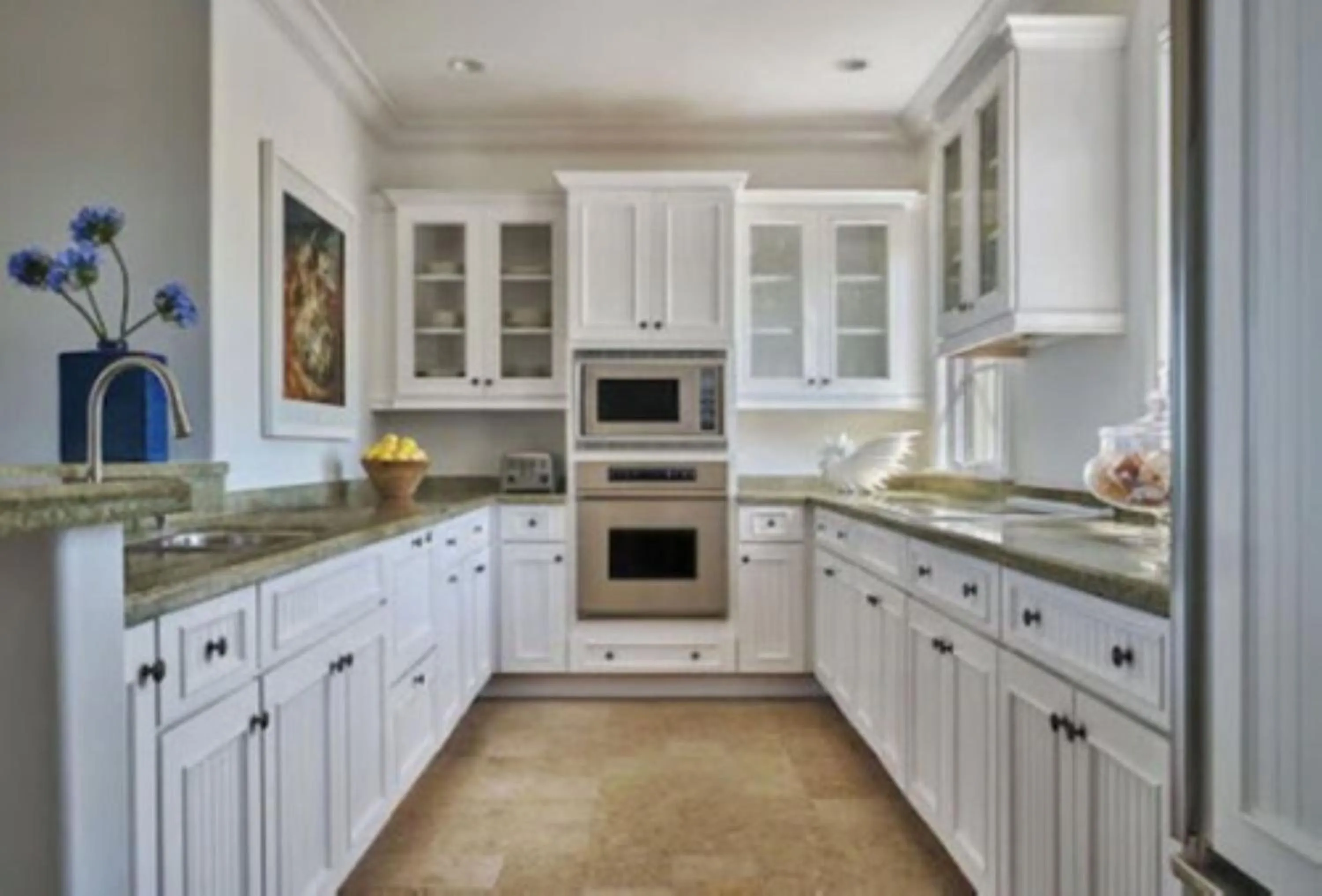 Kitchen or kitchenette in Grand Isle Resort & Residences