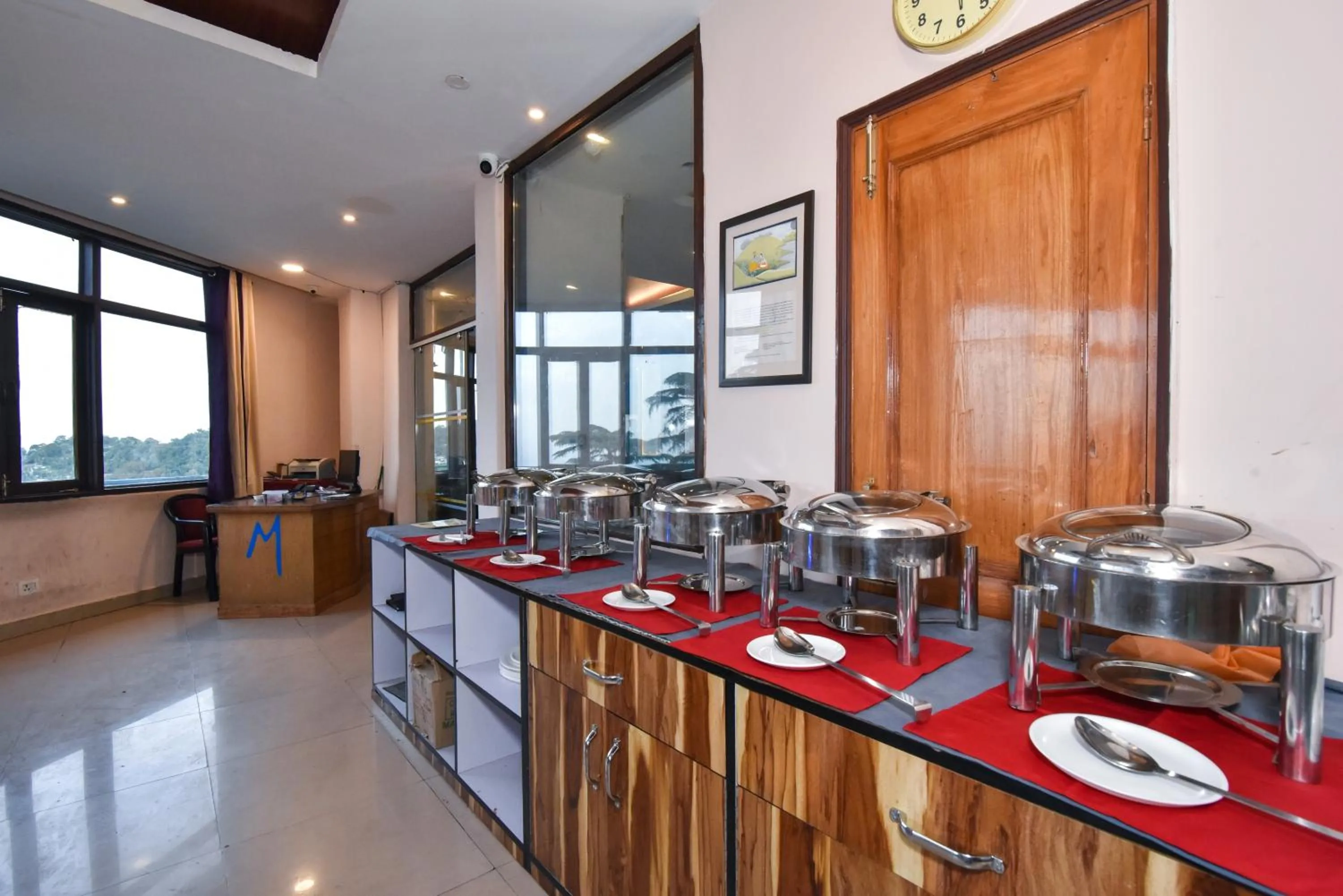 Food and drinks in Hotel M AND RESORT