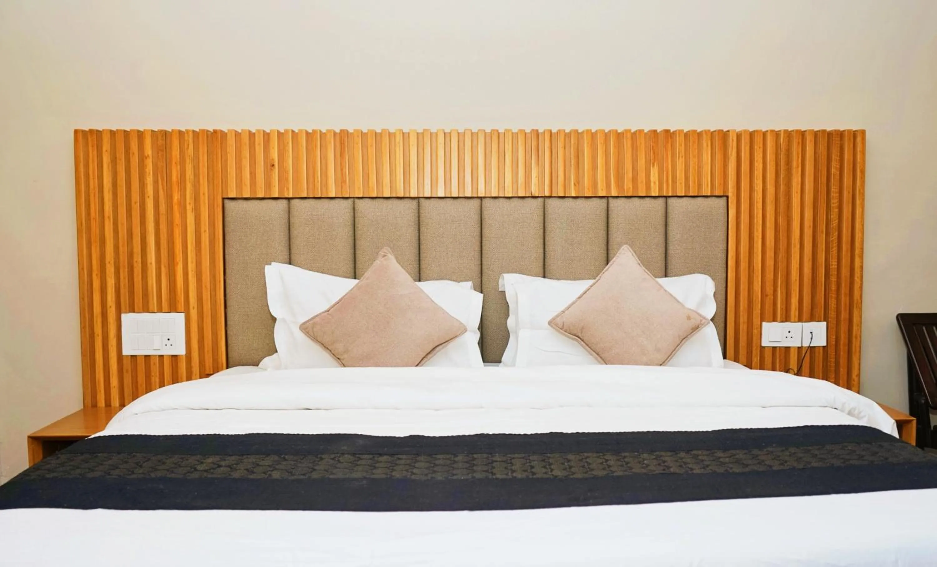 View (from property/room), Bed in Hotel M AND RESORT