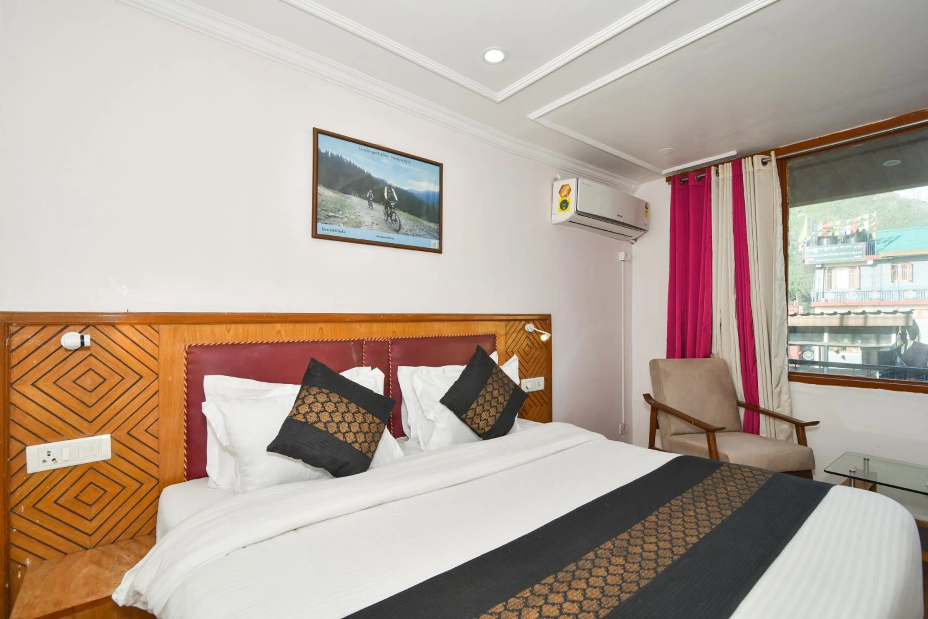 Bed in Hotel M AND RESORT