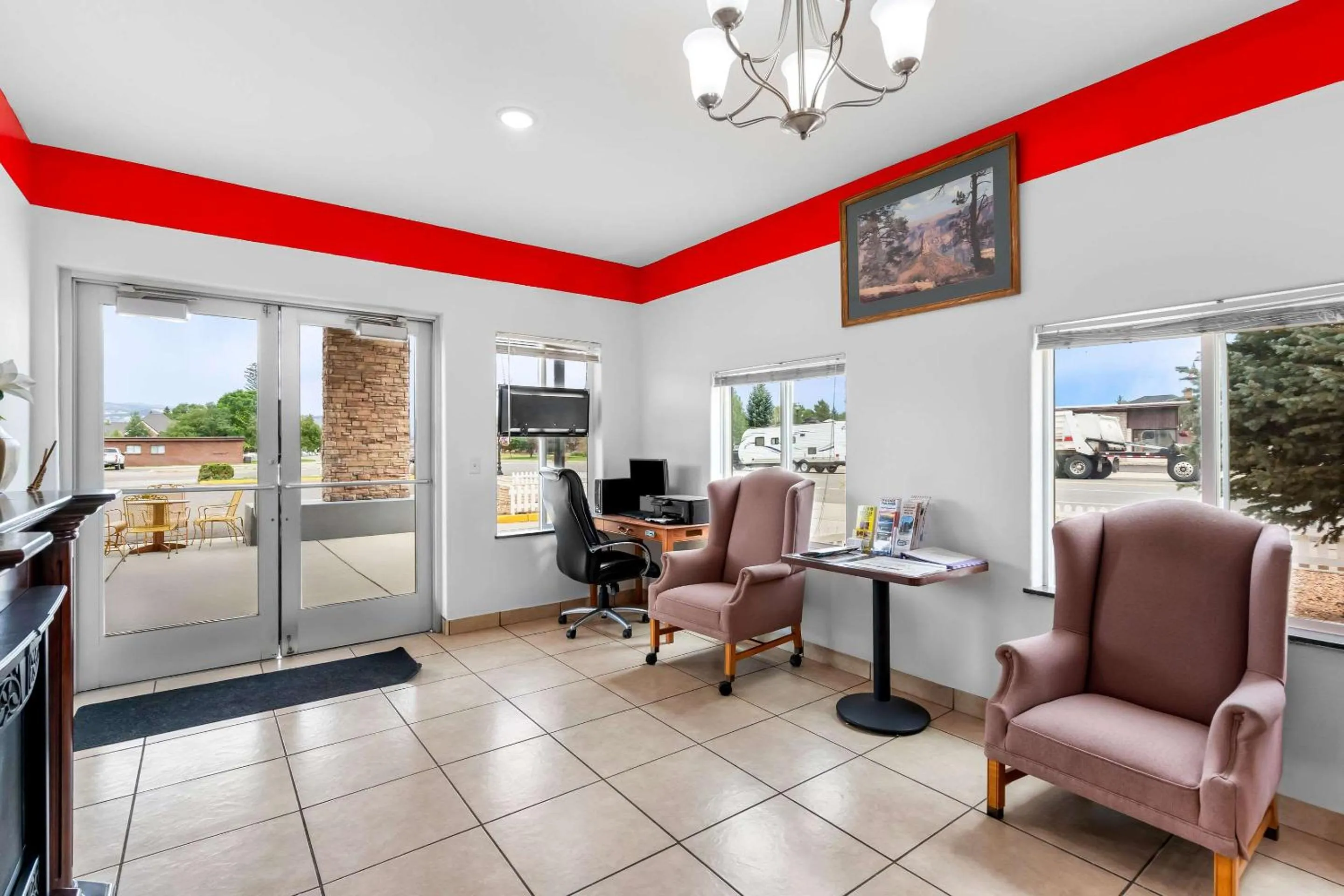 Lobby or reception in Econo Lodge Panguitch near Bryce Canyon