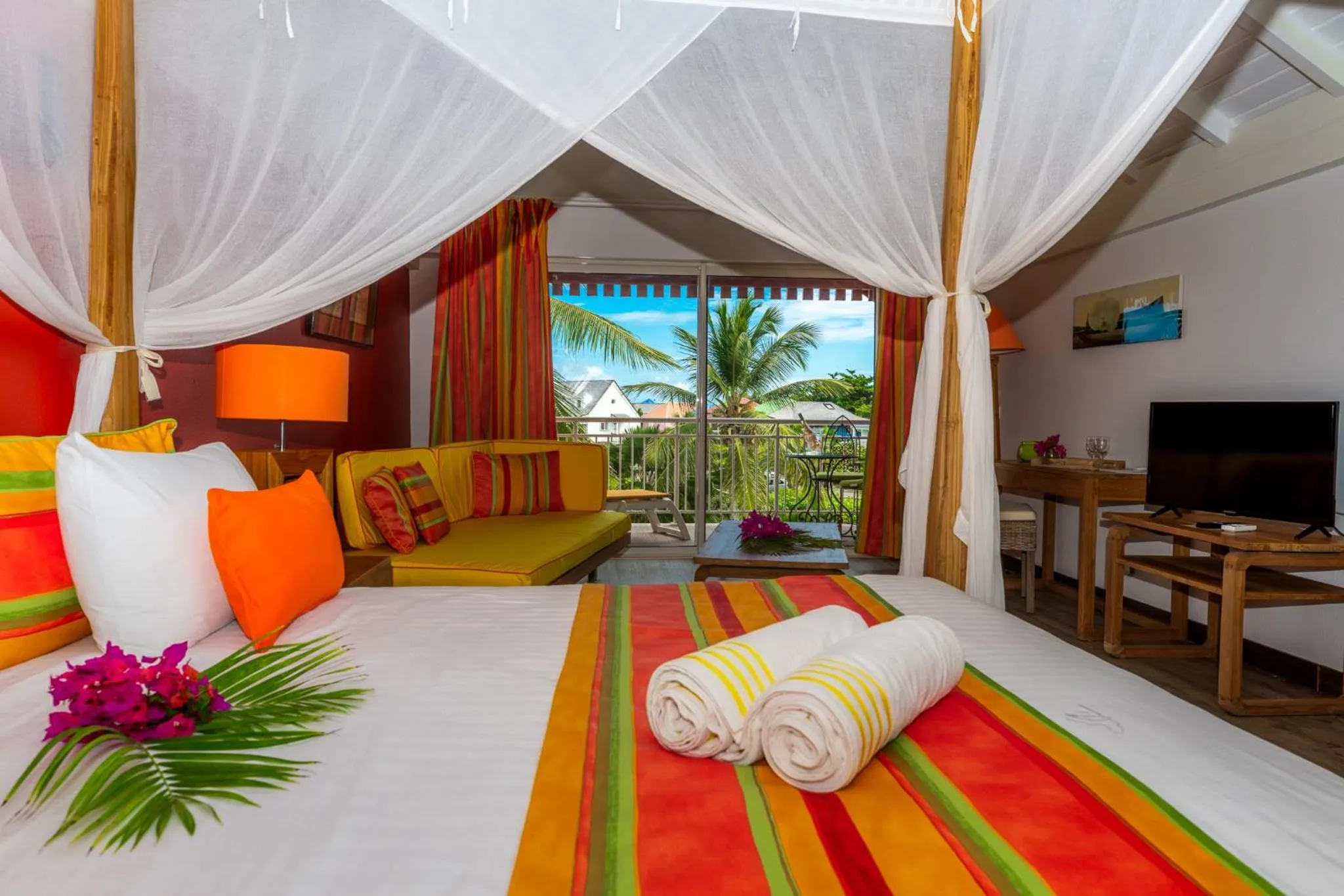 VIP, Bed in Orient Bay Palm Court Residence 4 Stars