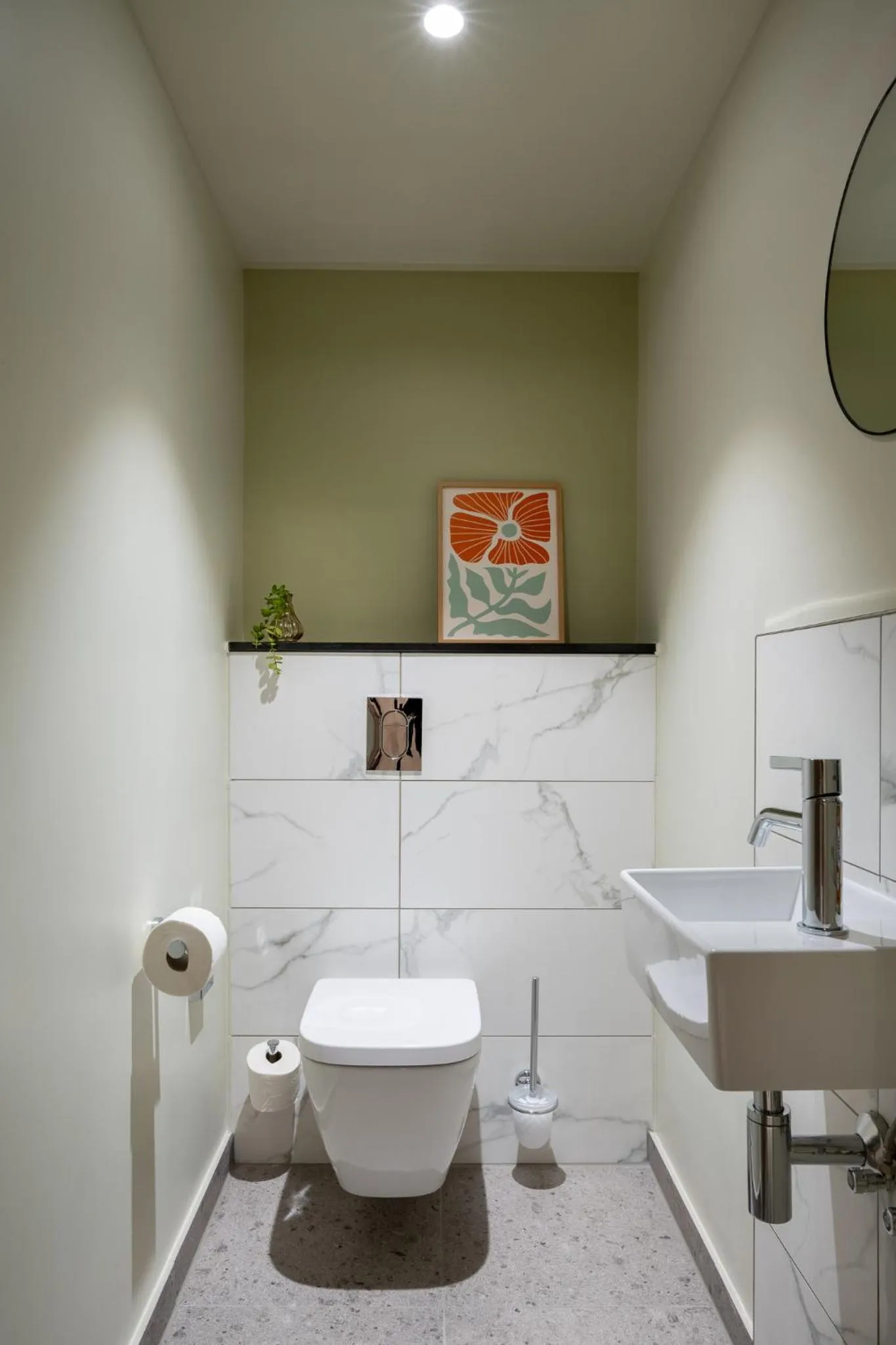 Toilet in master Altona