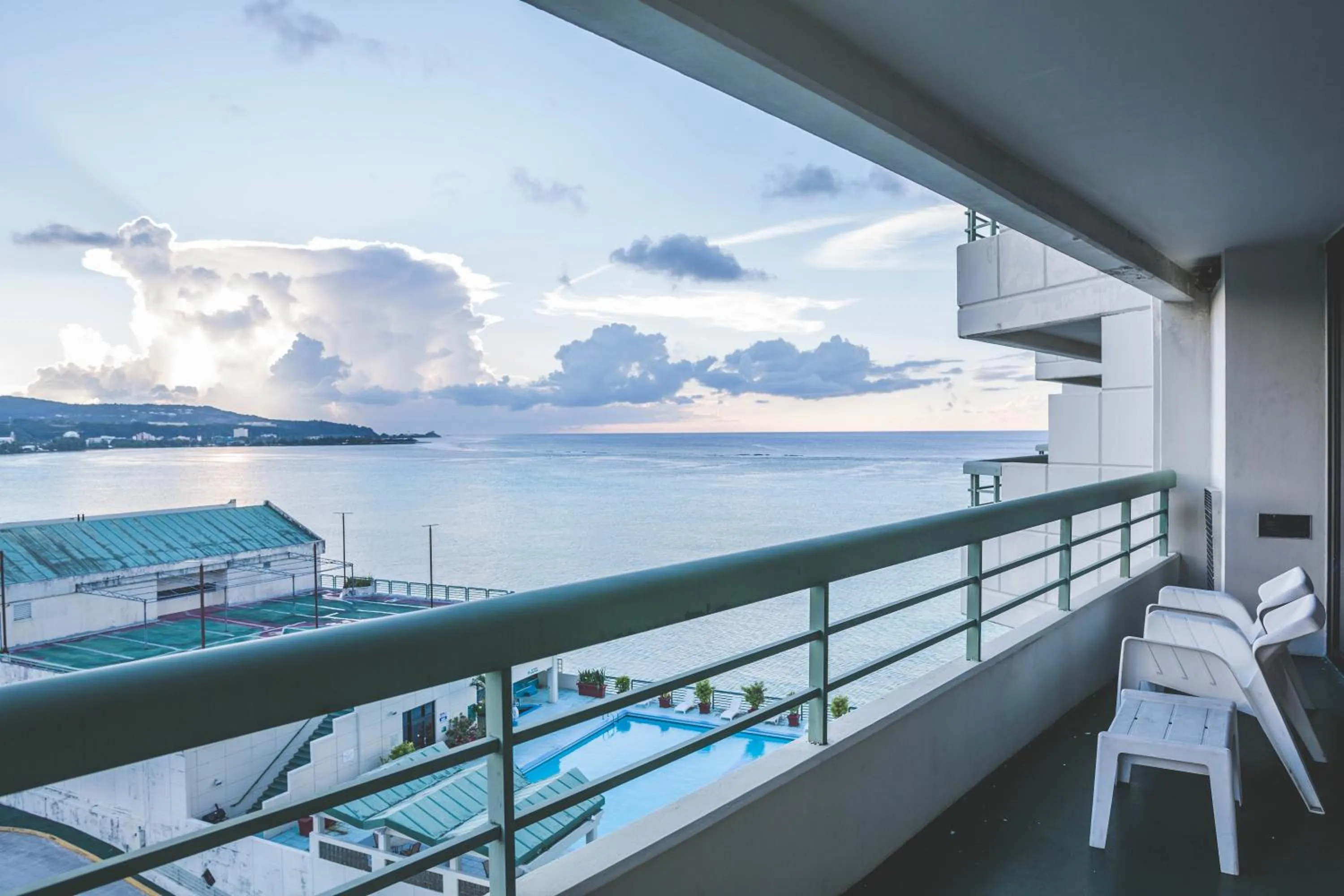 Balcony/Terrace in Alupang Beach Tower