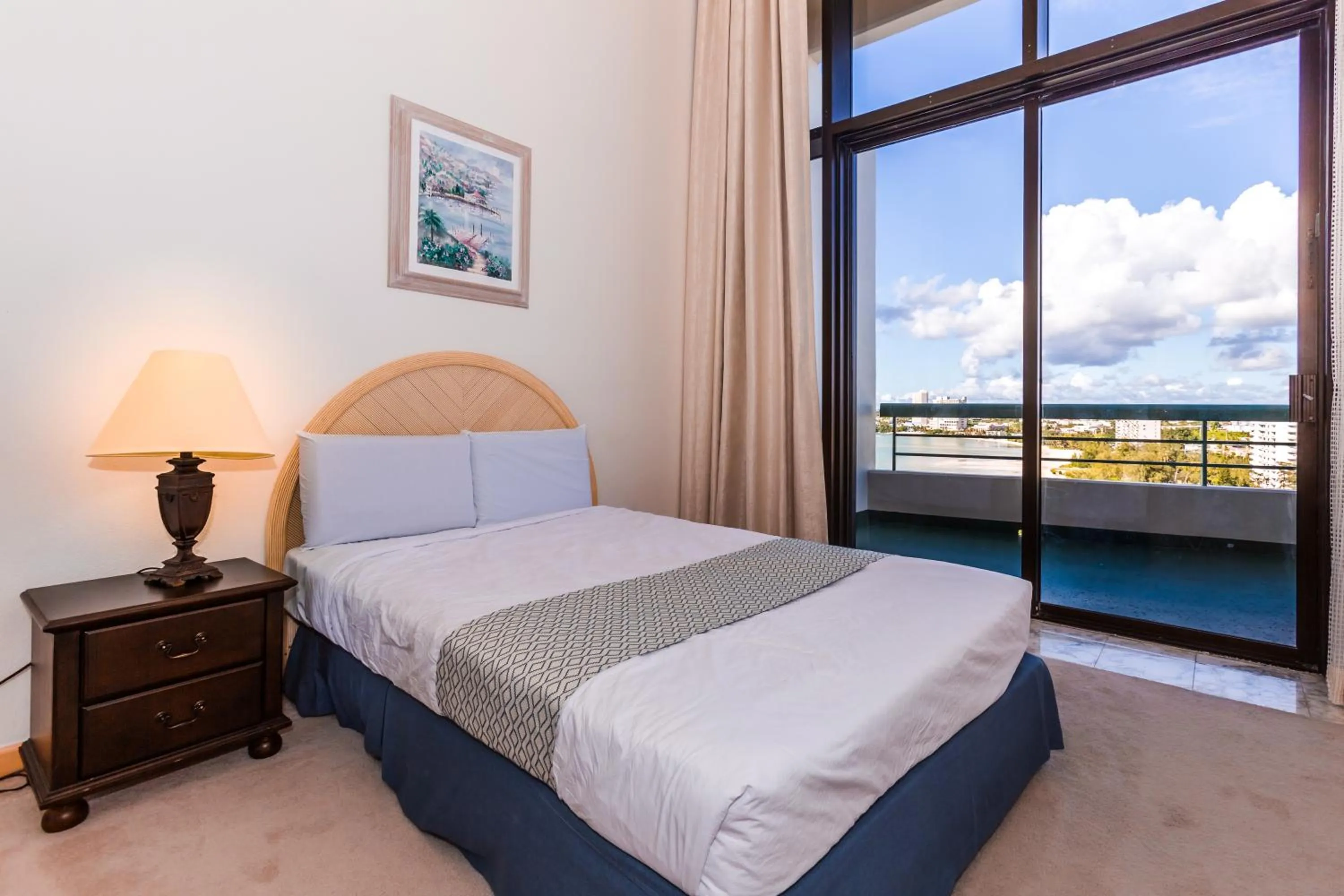 Bedroom, Bed in Alupang Beach Tower