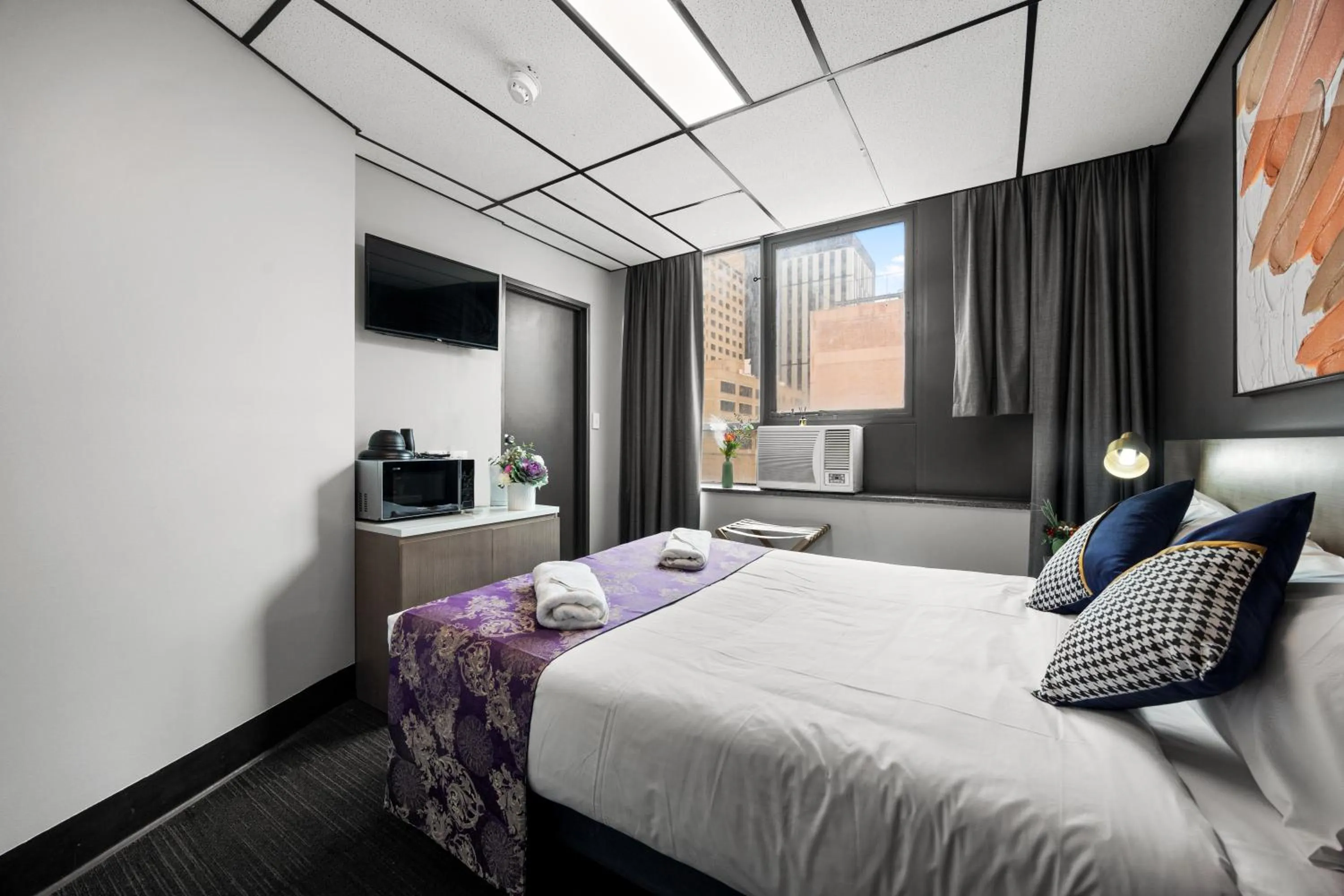 Bed in Cosmo on Bank