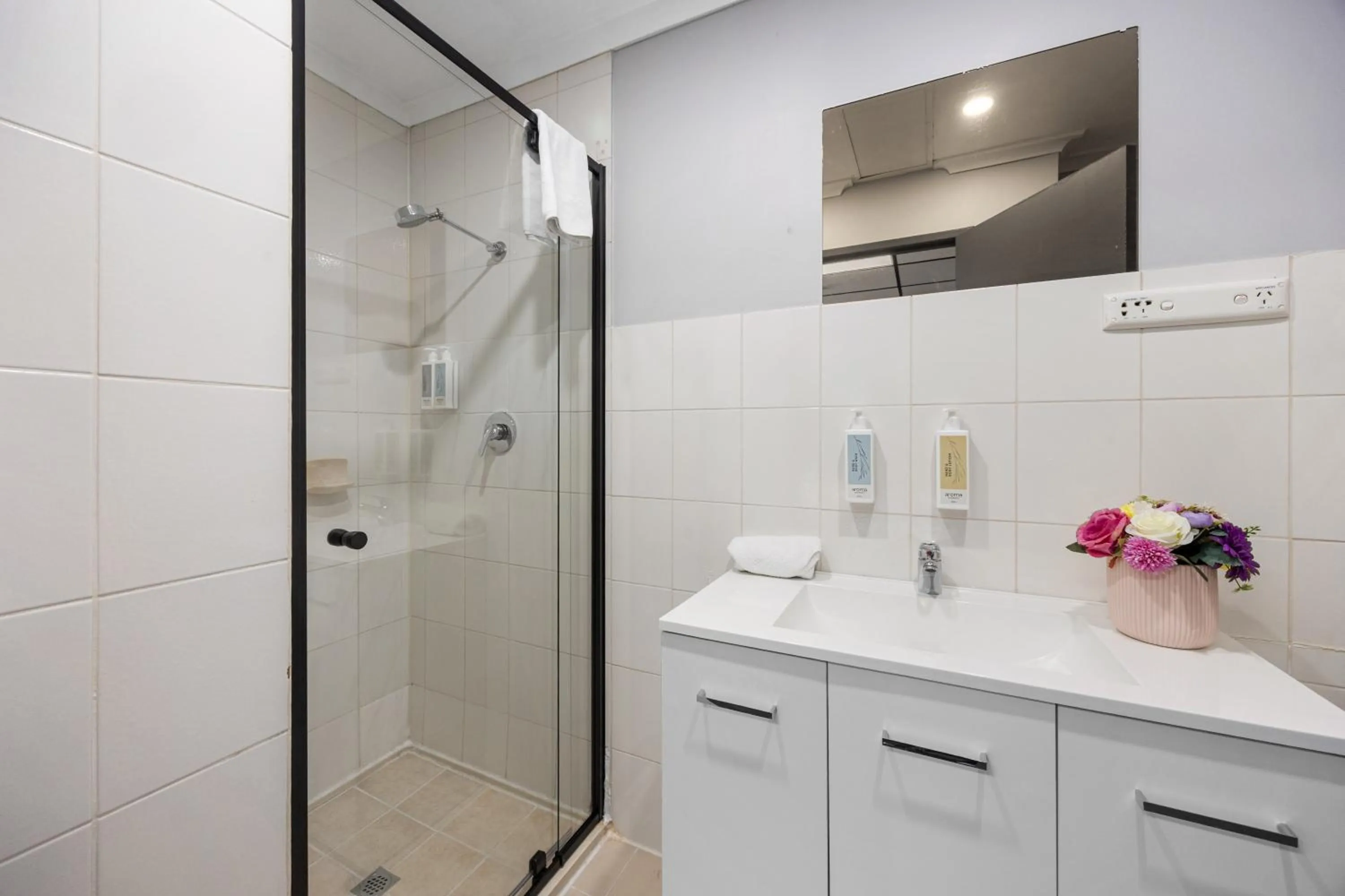 Bathroom in Eminence on Bank