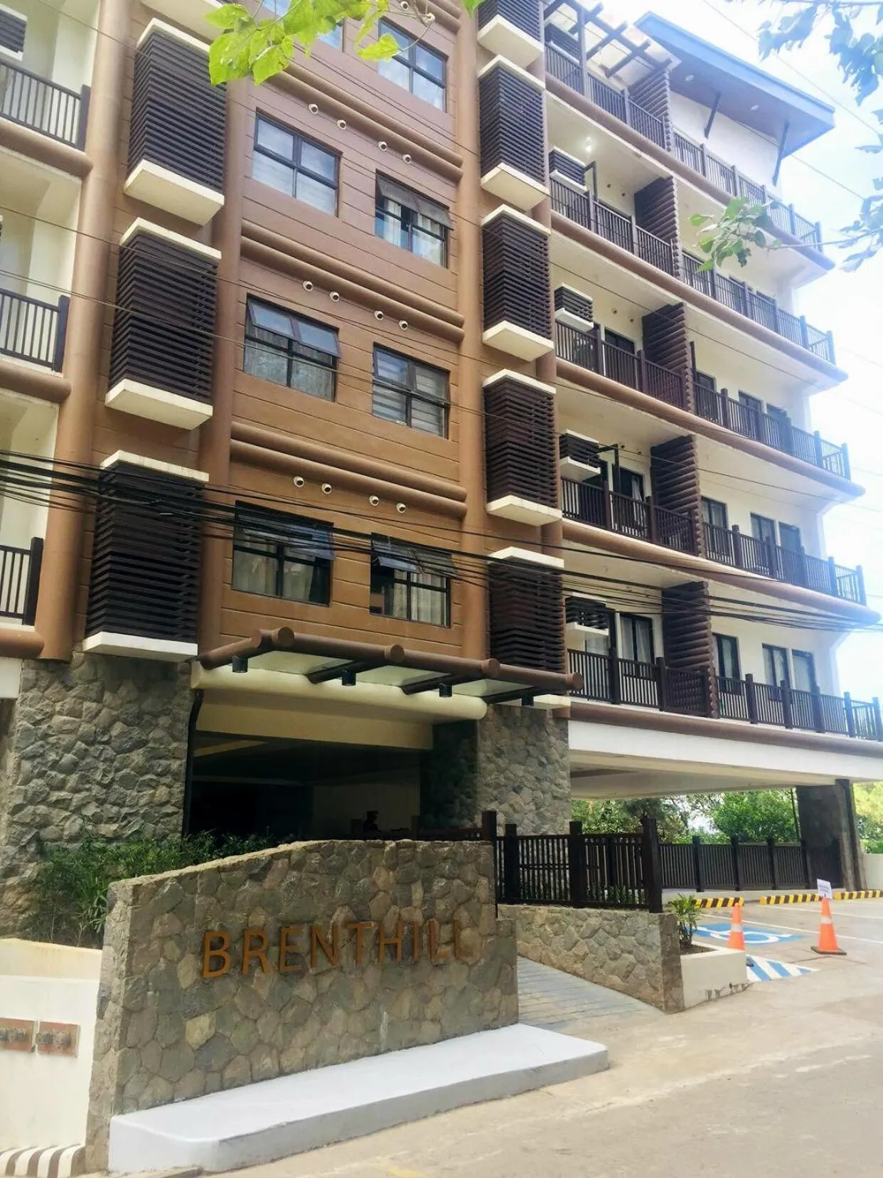 Property building in Brenthill Condominium