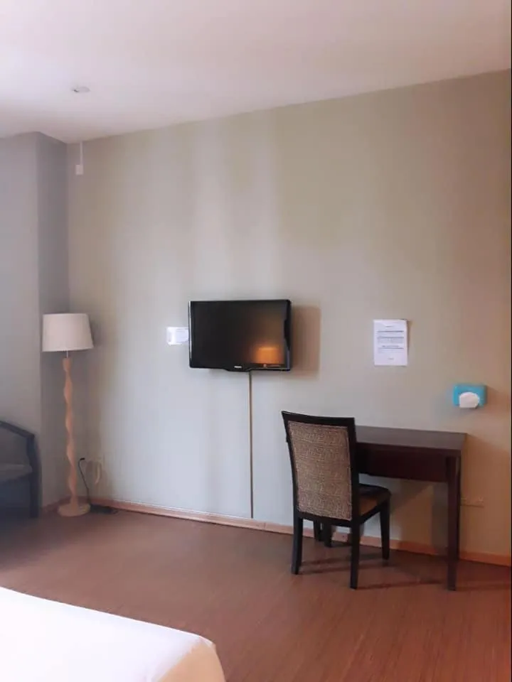 Bed in Ginasuite Hotel