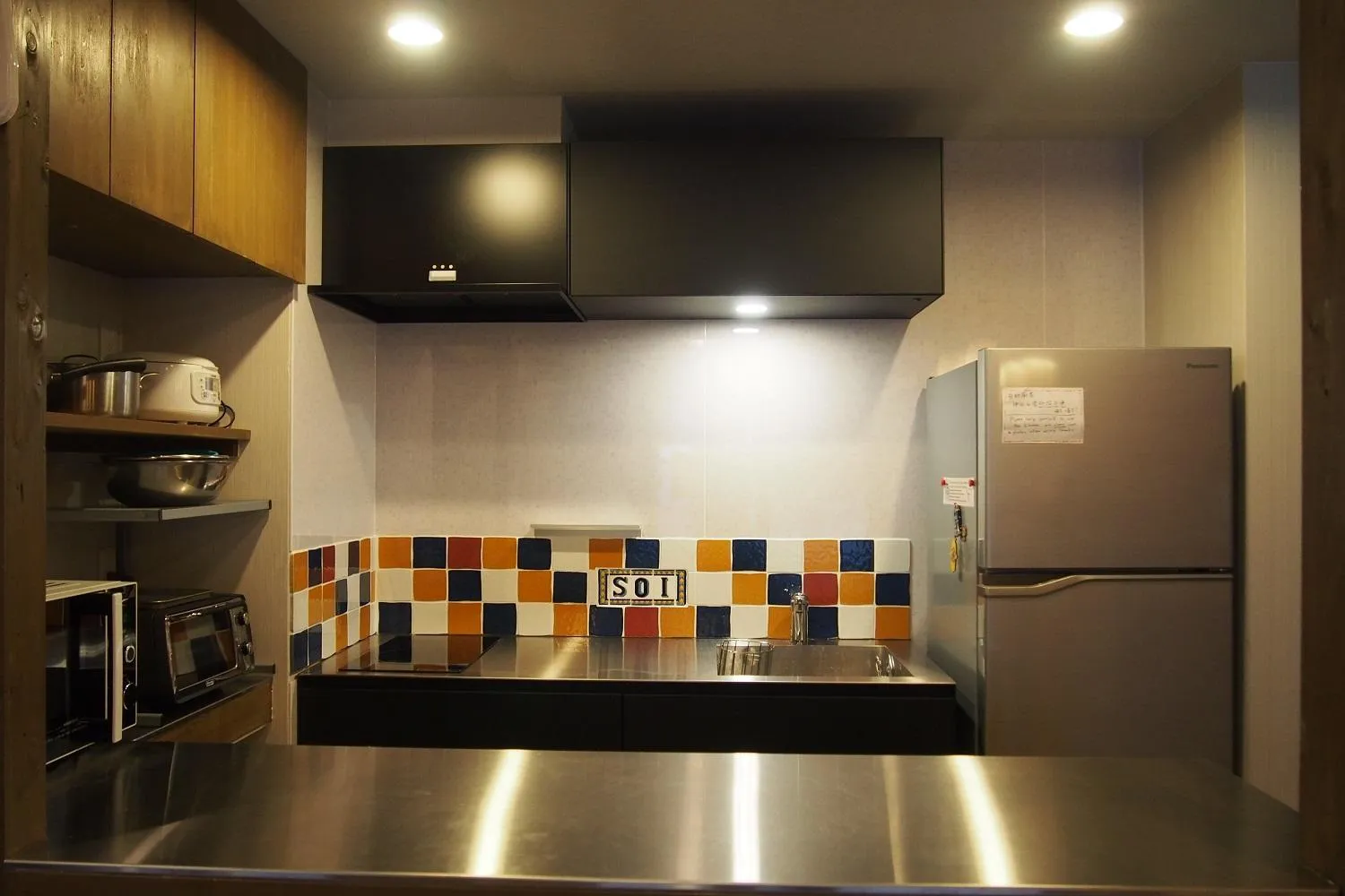 Communal kitchen in Guesthouse Soi