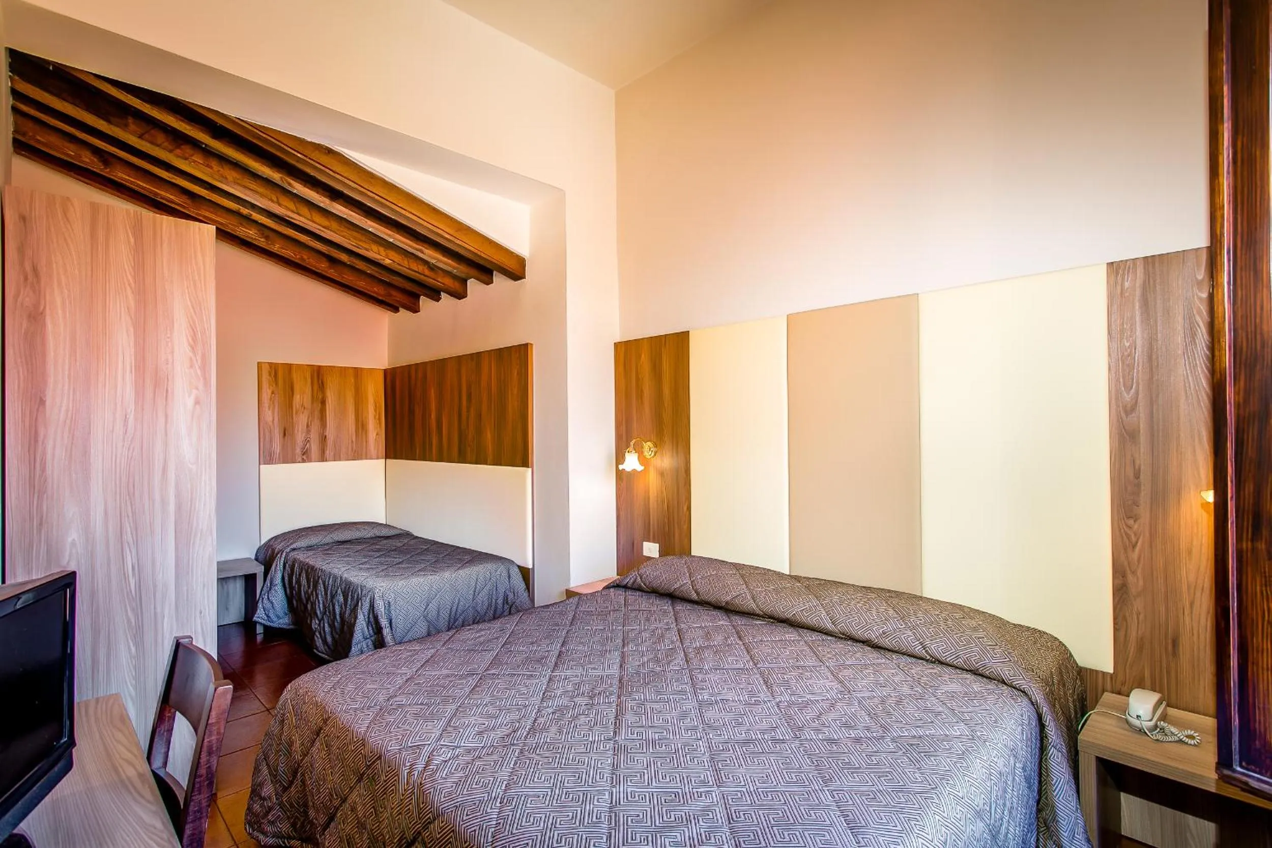 Photo of the whole room in Hotel Arno Bellariva