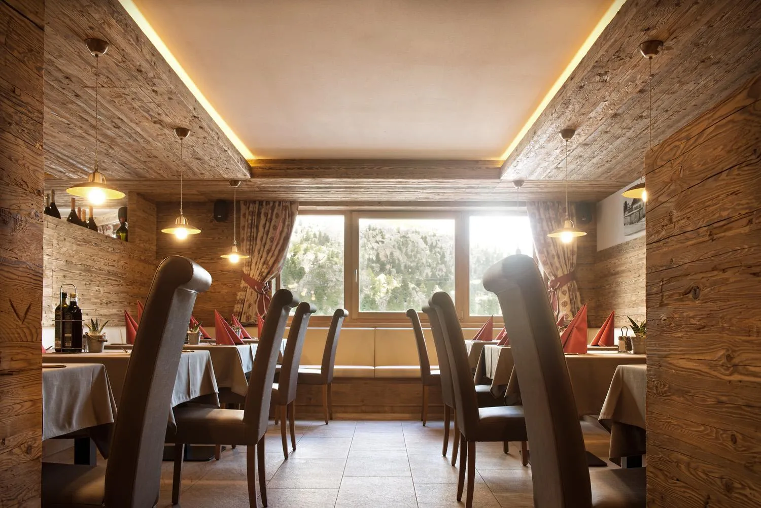 Restaurant/places to eat in Passo Sella Dolomiti Mountain Resort