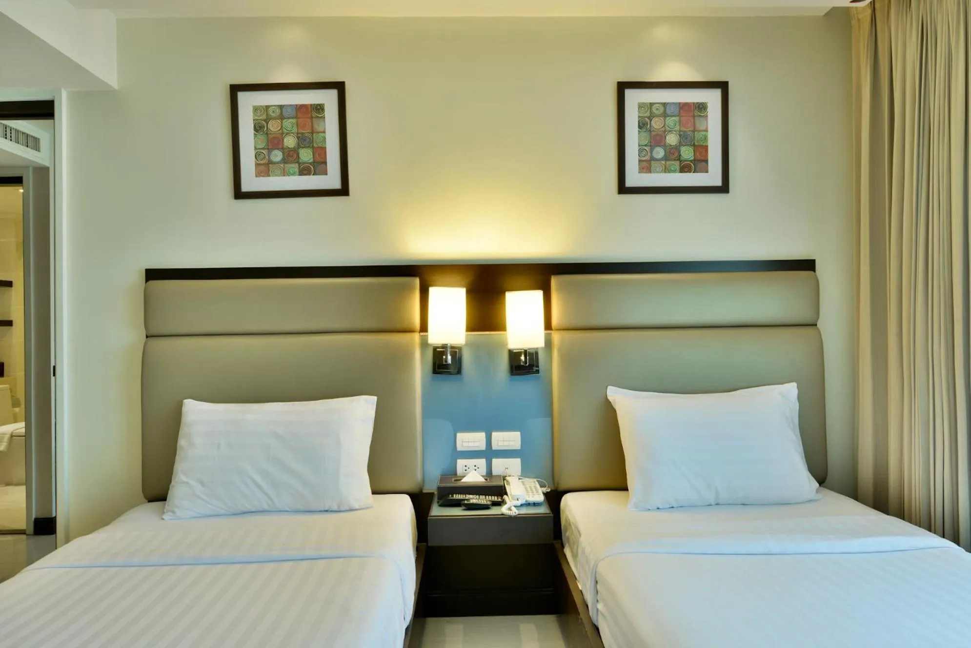 Bedroom, Bed in The Prestige Nana