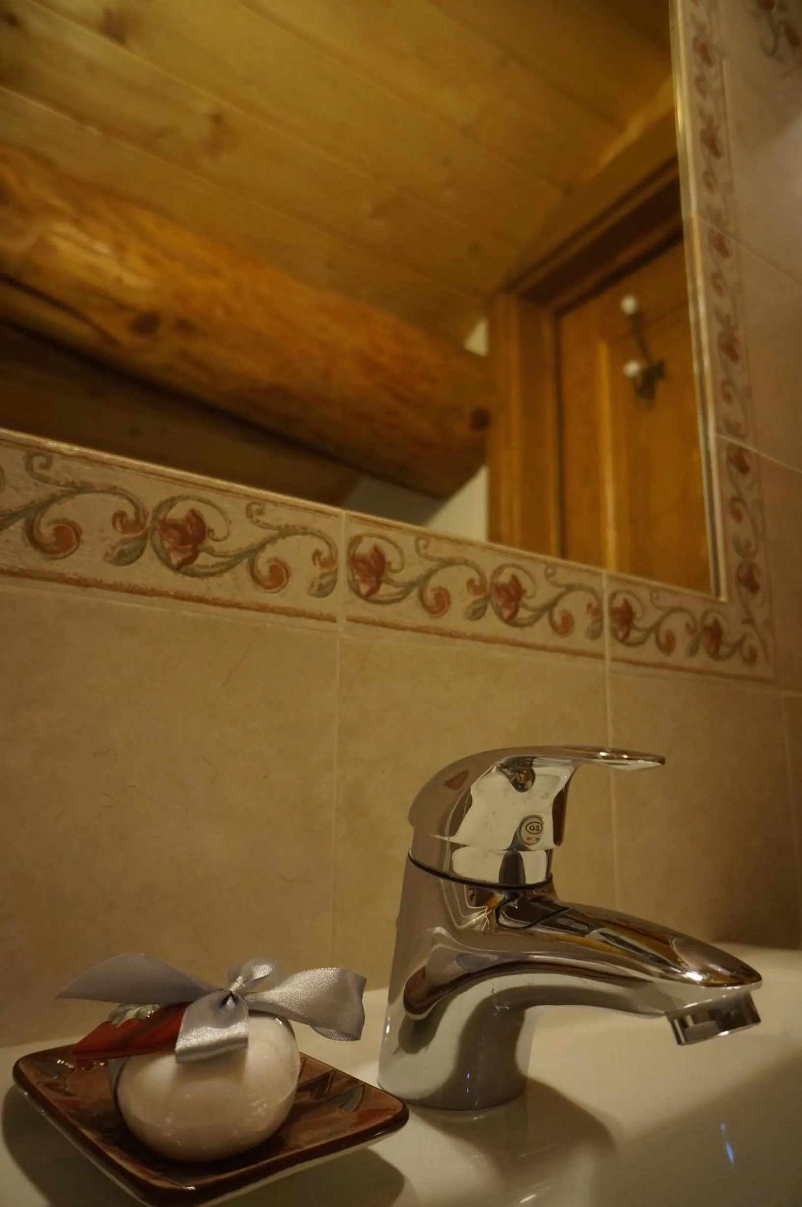 Toilet in Hotel Aiguille Noire