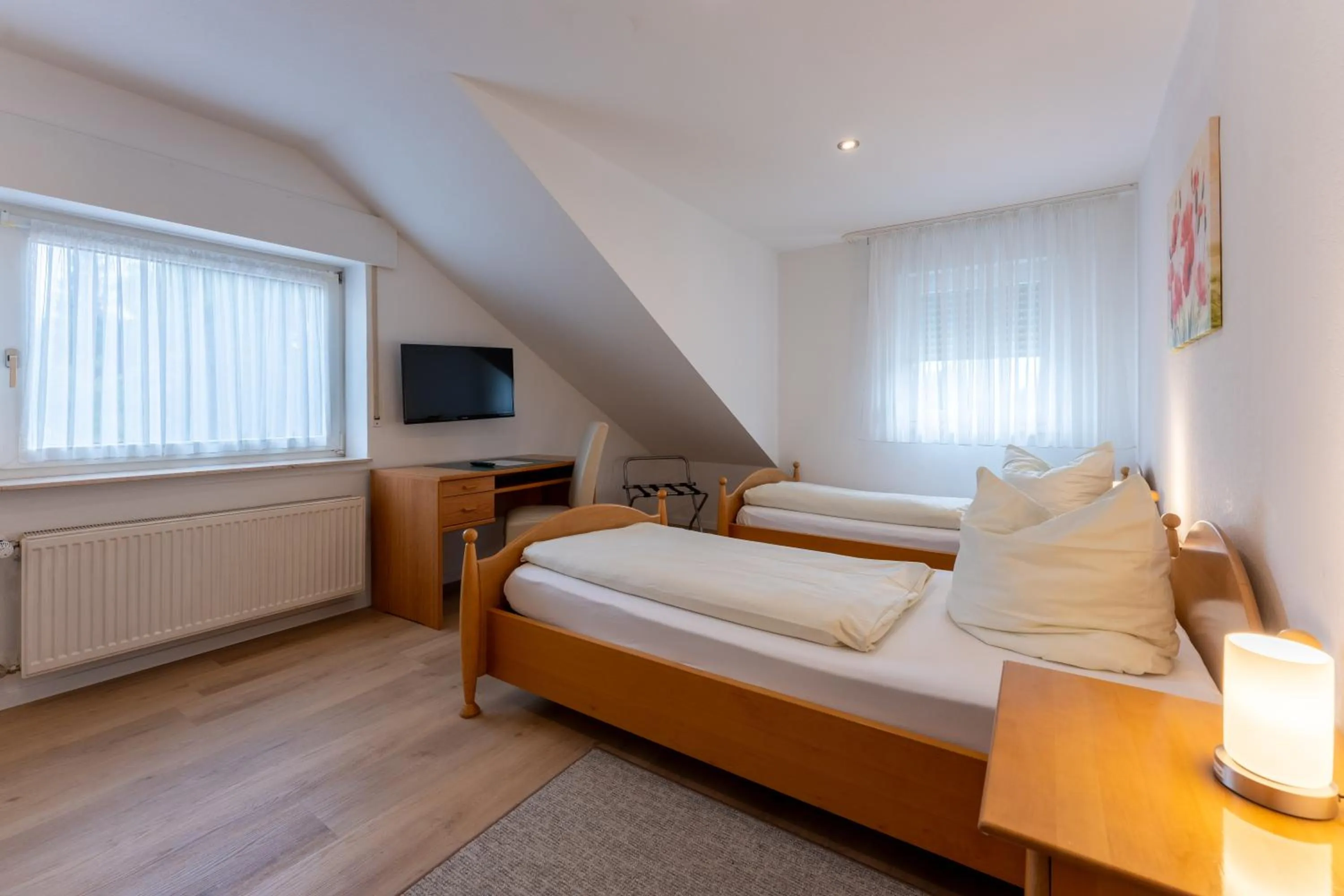 Photo of the whole room, Bed in Rixbecker Alpen - Hotel Koch