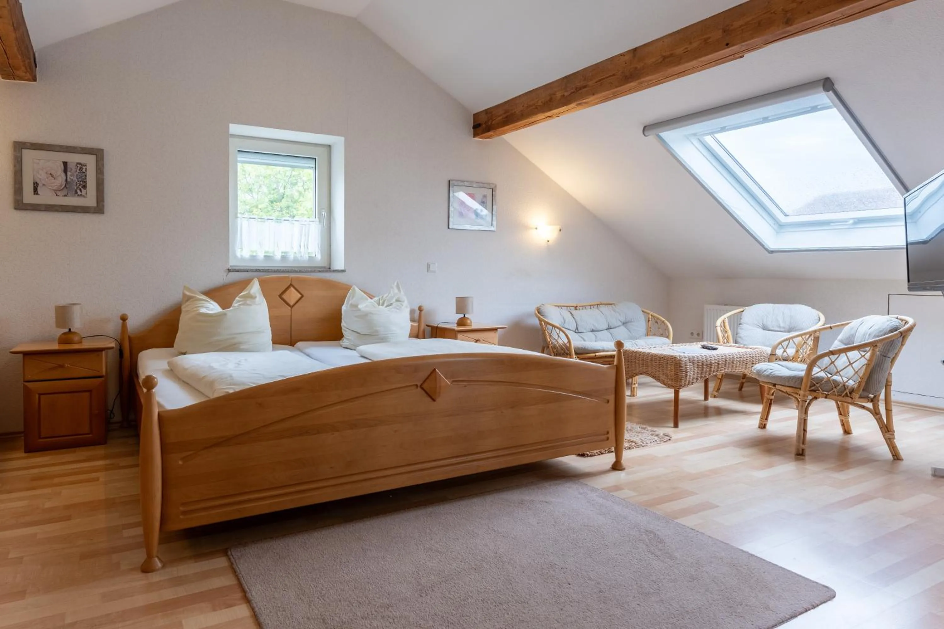 Photo of the whole room, Bed in Rixbecker Alpen - Hotel Koch