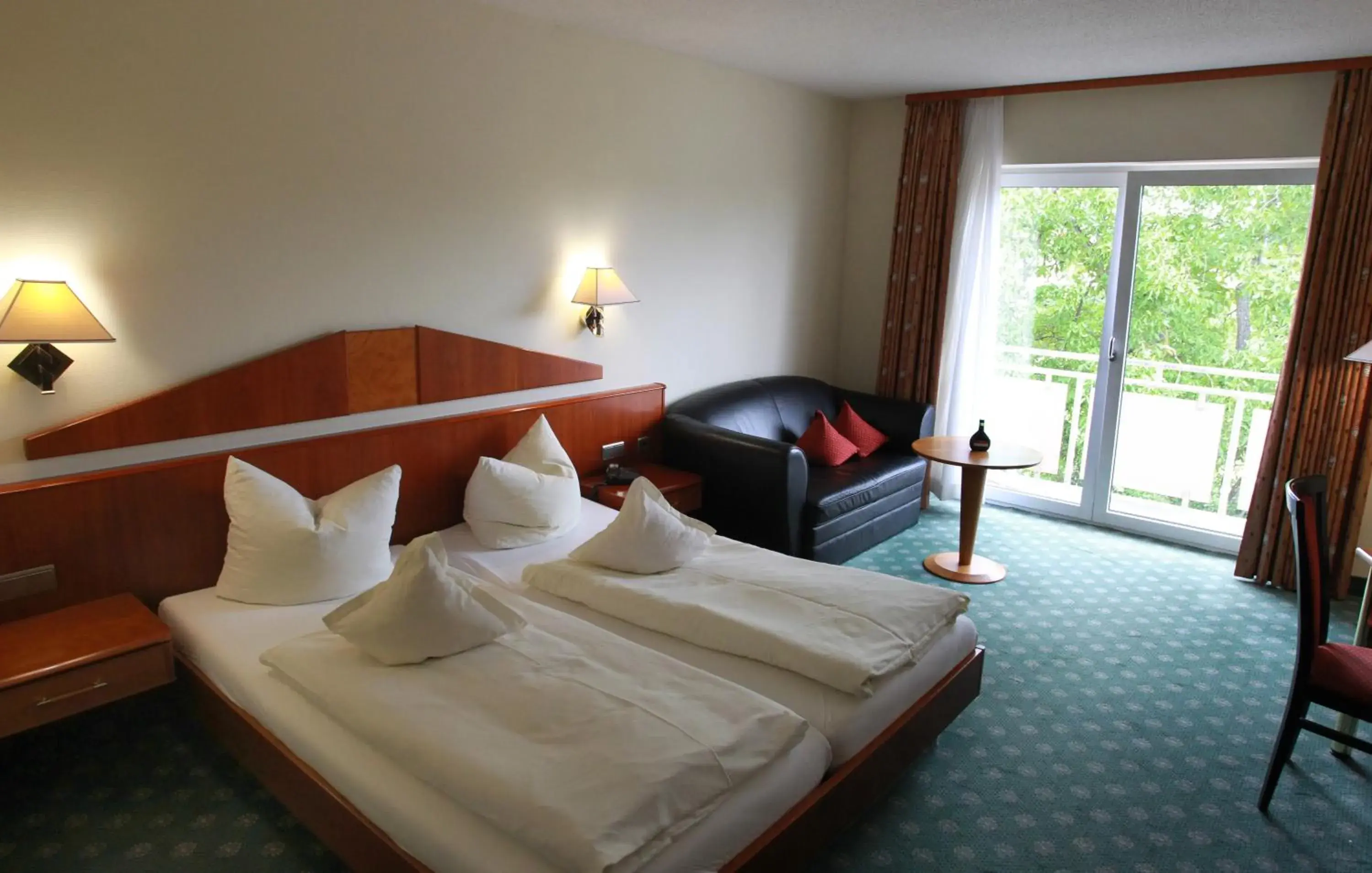 Superior Double Room in Weinhotel Rose Superior Double Room in Weinhotel Rose