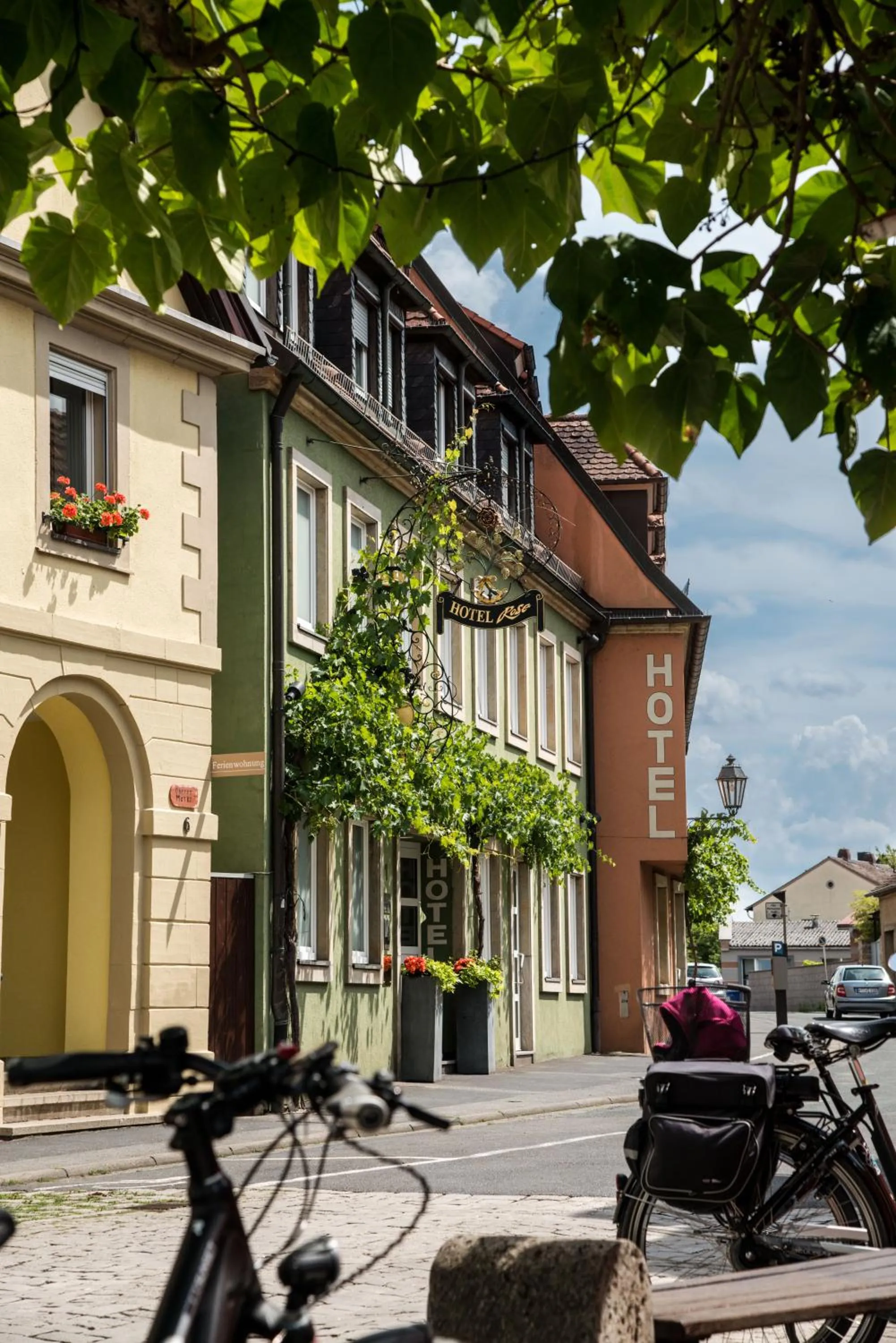 Property building in Weinhotel Rose