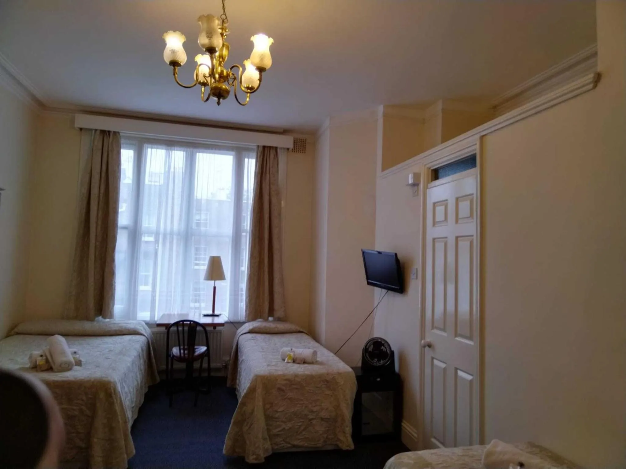 Bedroom, Bed in St Simeon