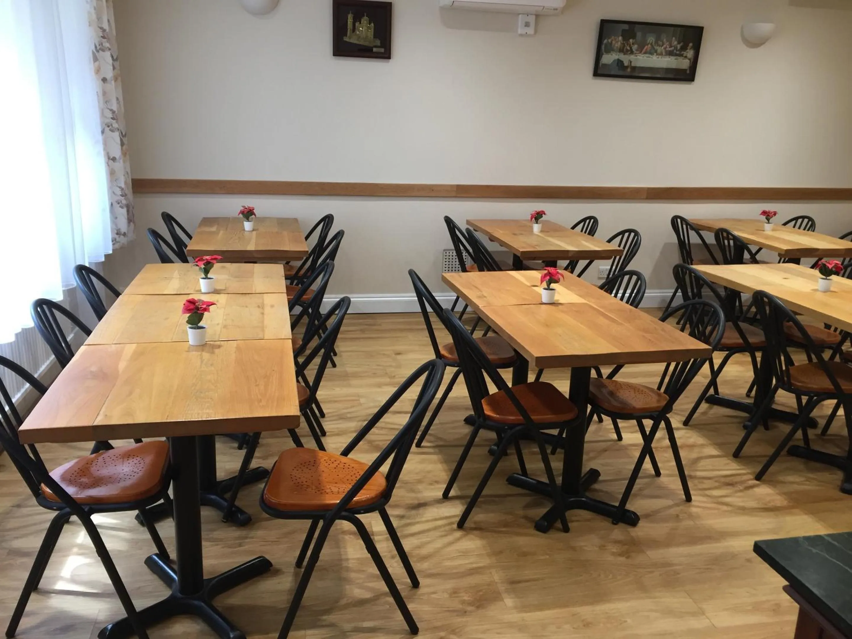 Dining area in St Simeon