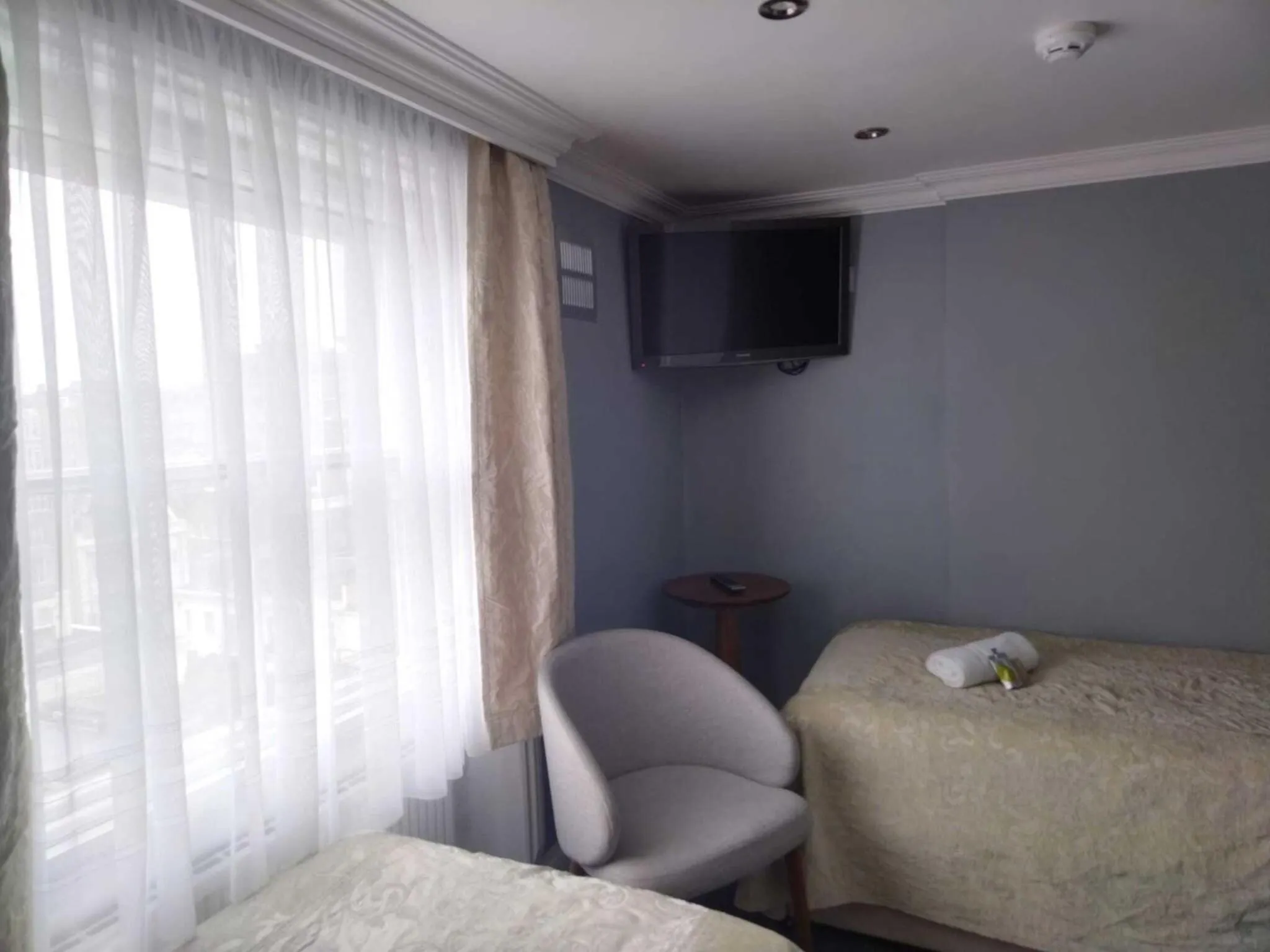 Bedroom, Bed in St Simeon