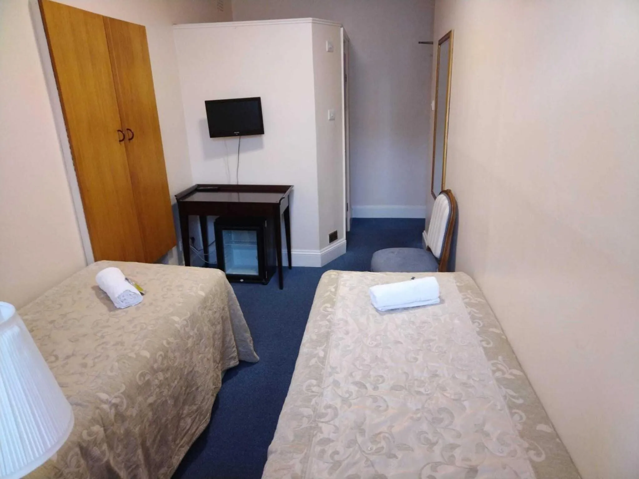 Bedroom, Bed in St Simeon