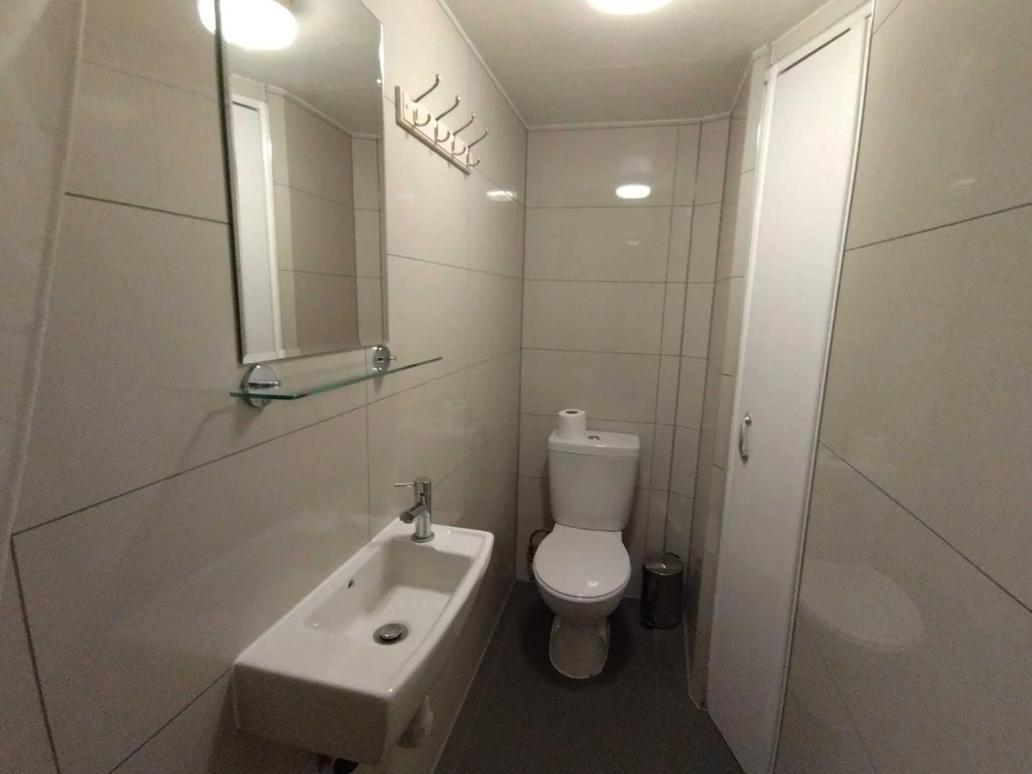 Bathroom in St Simeon