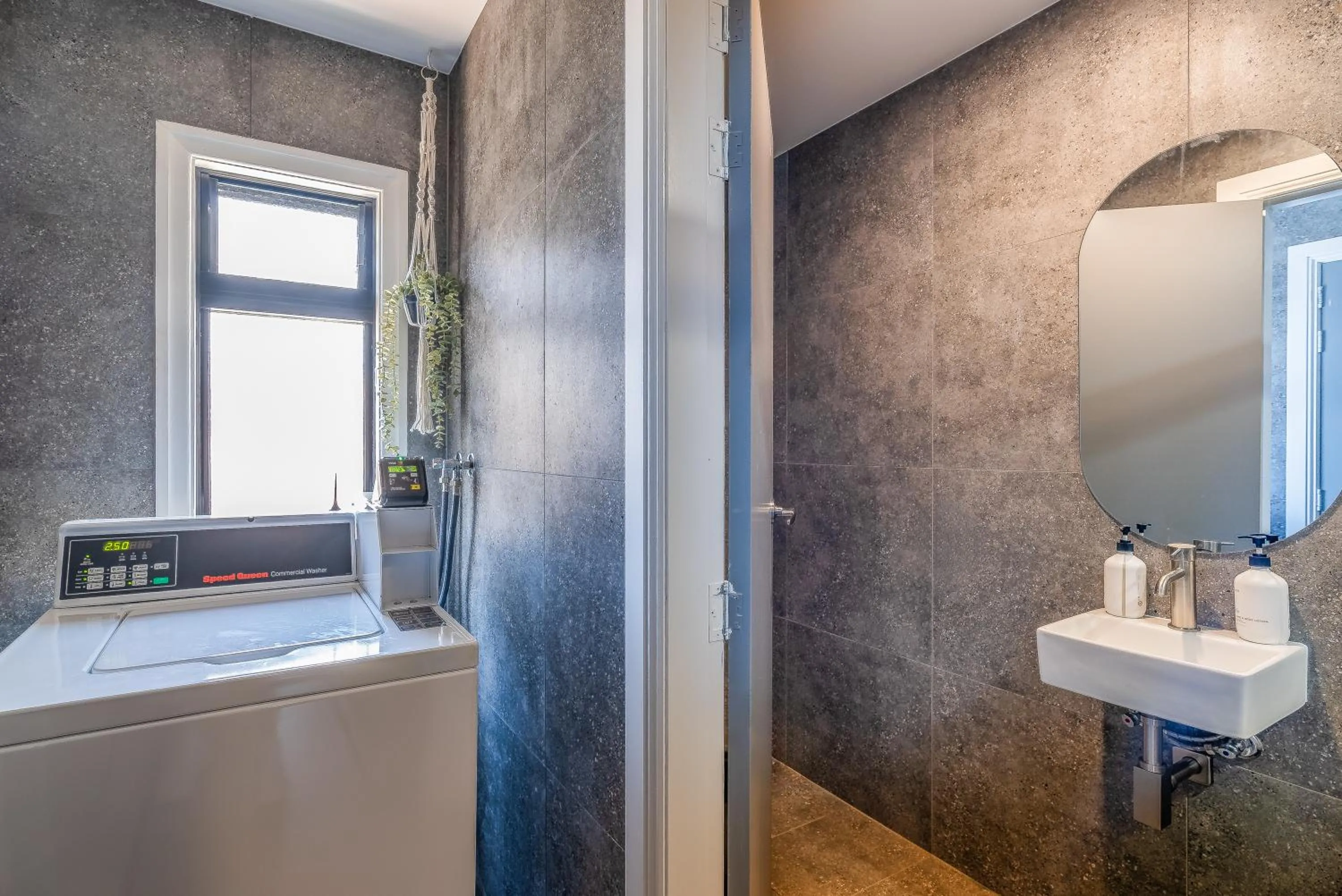 washing machine in K2 Brisbane