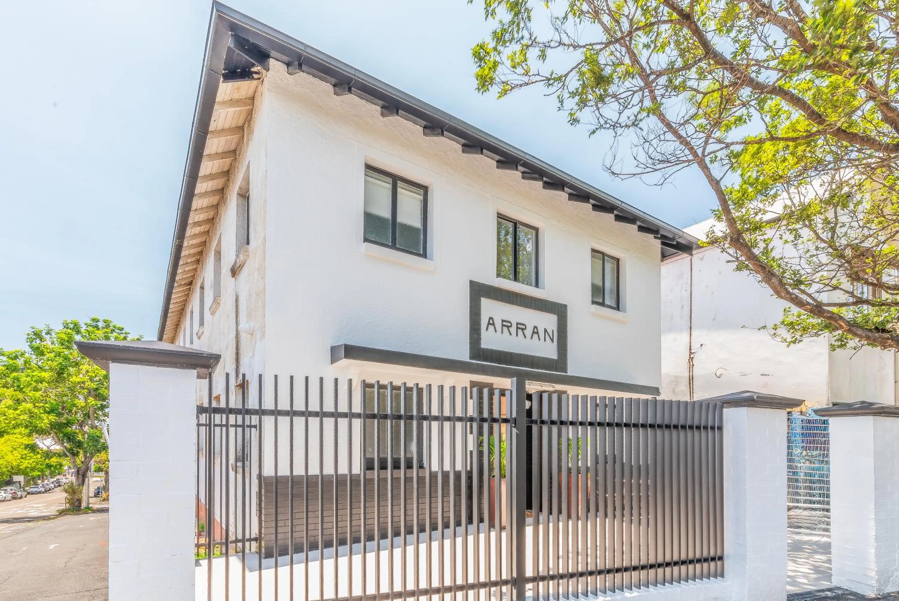 Property building in K2 Brisbane